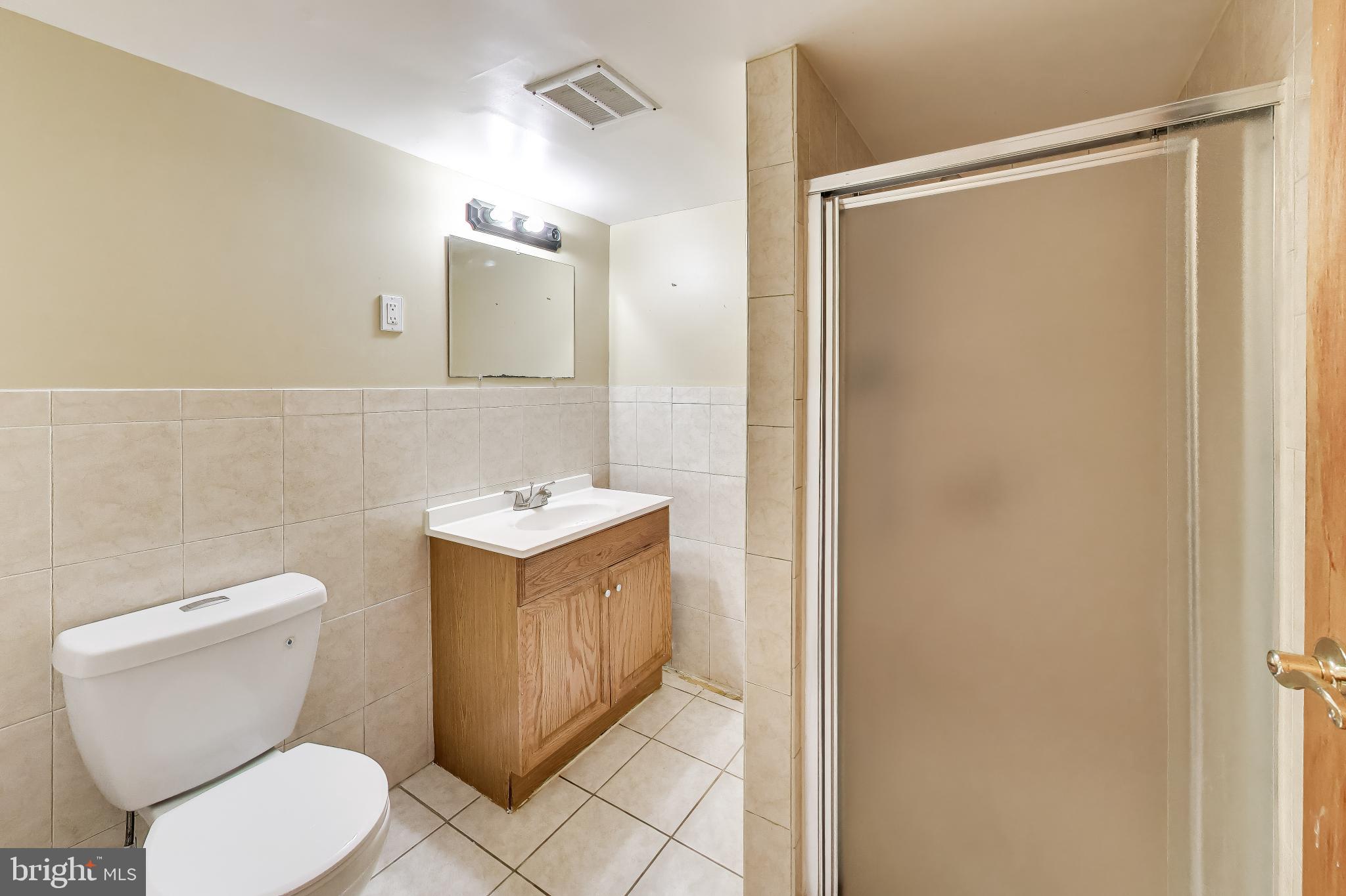GLENARDEN WOODS - Residential