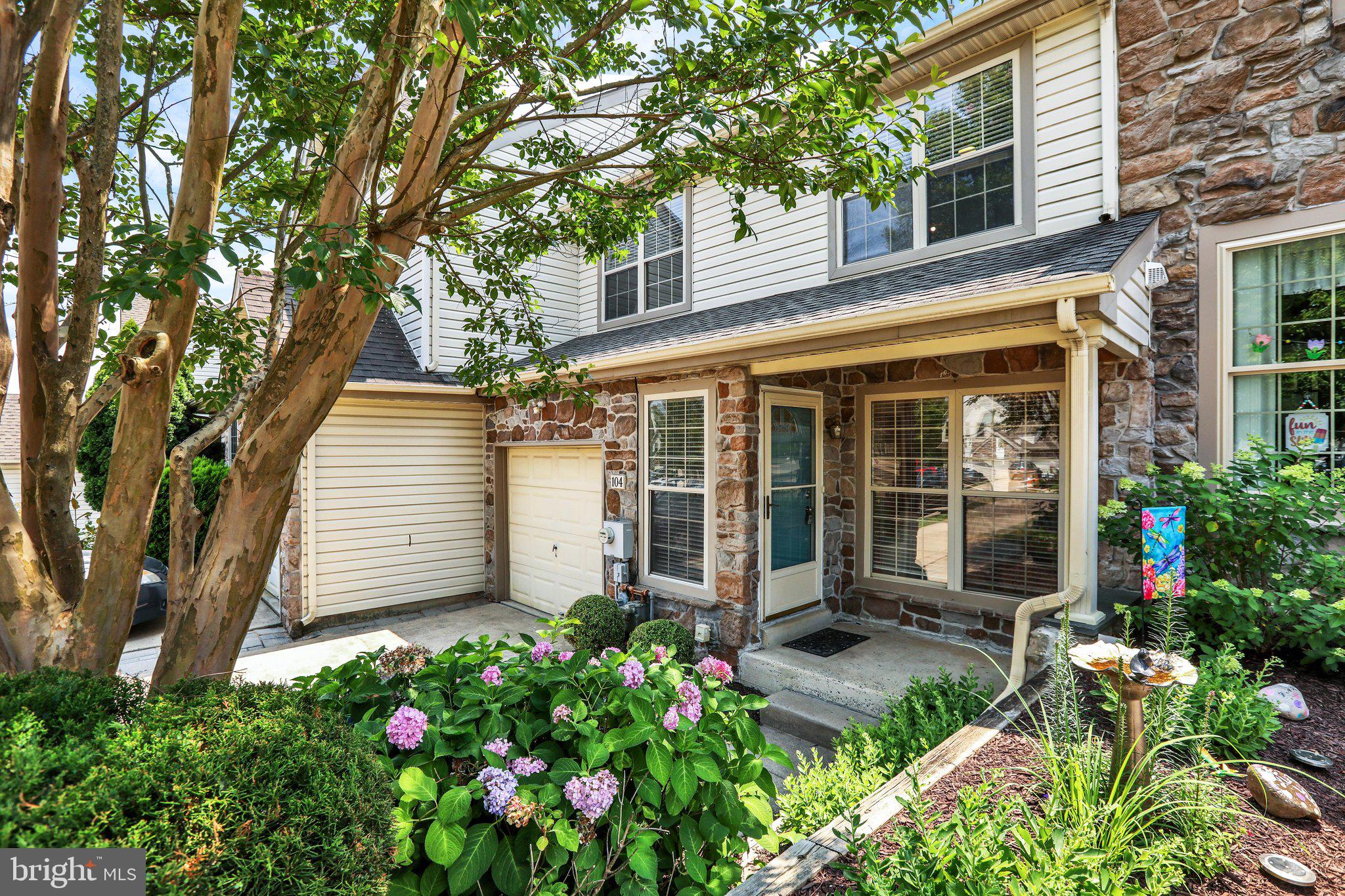 GLENNBROOK - Residential