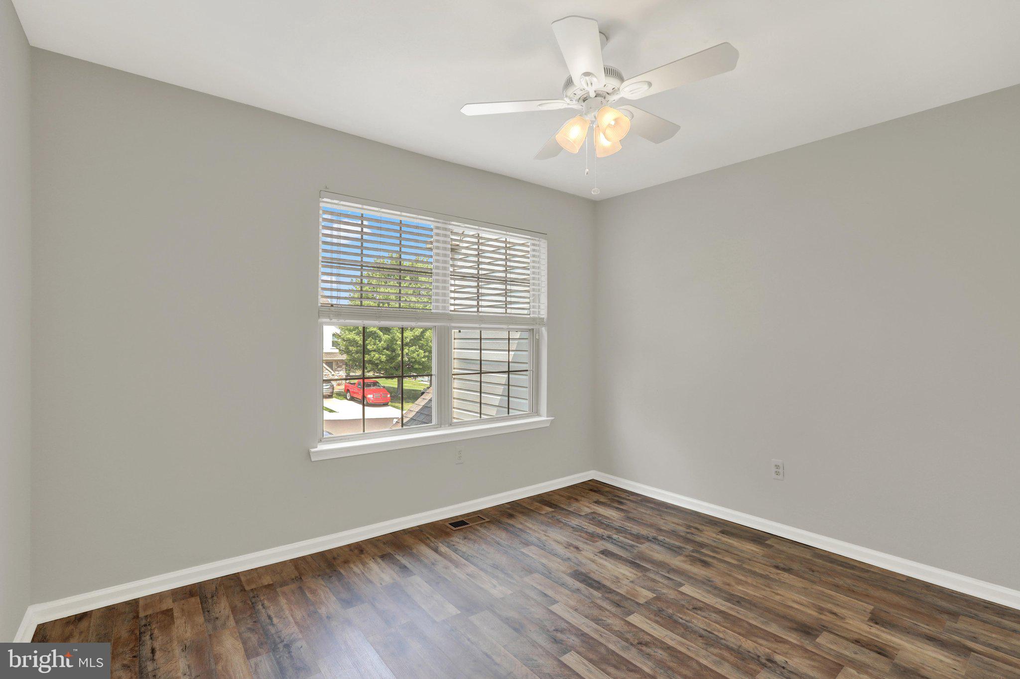 GLENNBROOK - Residential