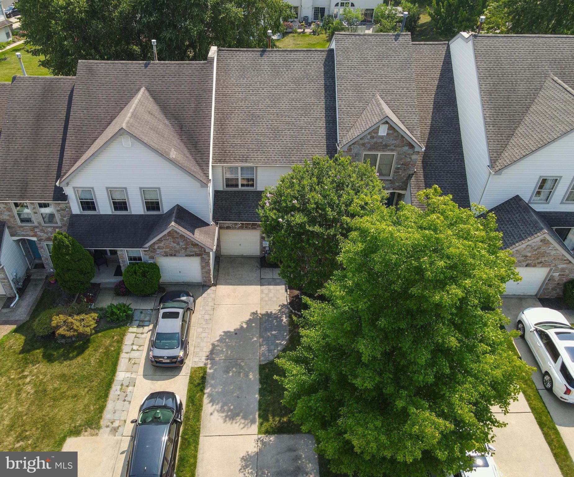 GLENNBROOK - Residential