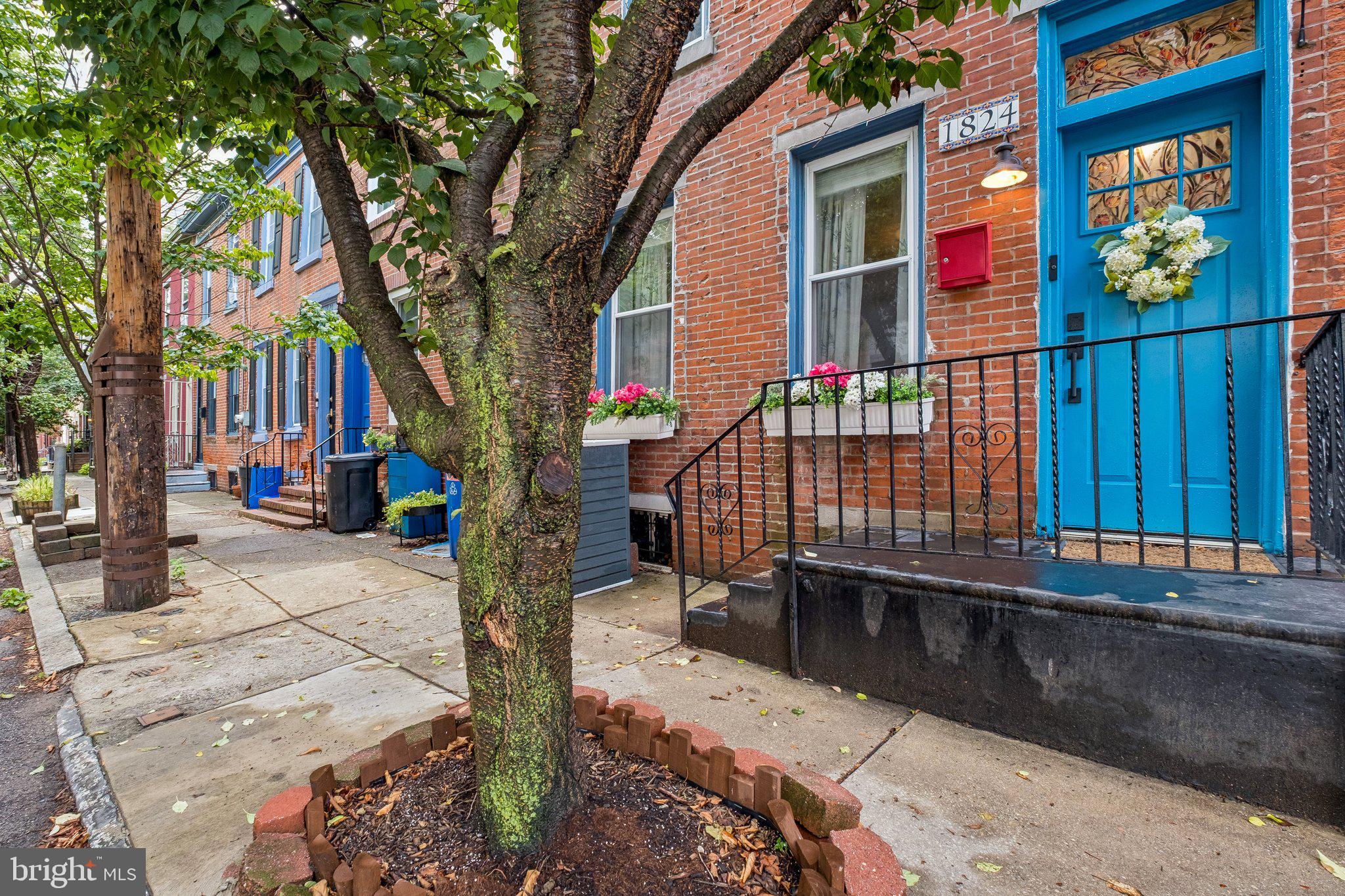 1824 Montrose is a 1905 Graduate Hospital rowhome that has been very well kept. One of those tree-lined blocks full of character that exudes a true Philadelphia essence. Inside you'll find hardwood floors throughout and a straightforward layout that lives comfortably. The home has been thoughtfully updated over the years without losing its soul. Two bedrooms upstairs including a primary that feels like a true retreat with a renovated bath to match, plus a half bath for guests. The partially finished basement gives you real usable space whether that's a home office, den, or good storage, with laundry tucked down there as well.

Out back is a private patio, a great spot to have your morning coffee or wind down in the evening. Graduate Hospital continues to be one of the more walkable and genuinely livable neighborhoods in the city with good restaurants, easy access to Center City, and a community that actually feels like one. 1,060 square feet, two beds, one and a half baths loaded with character. 

Come experience sophisticated city living!