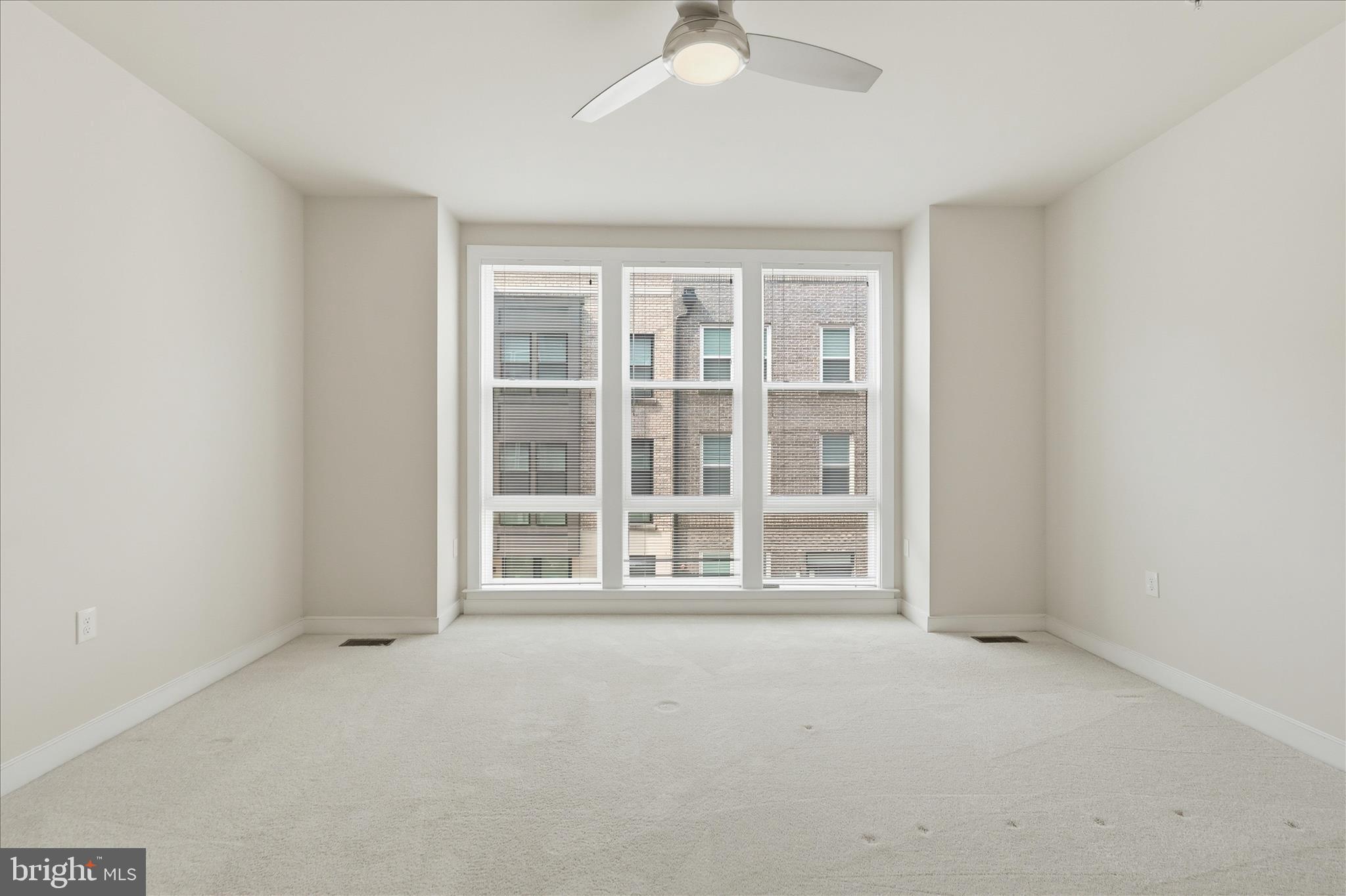 METROPARK AT ARROWBROOK - Residential