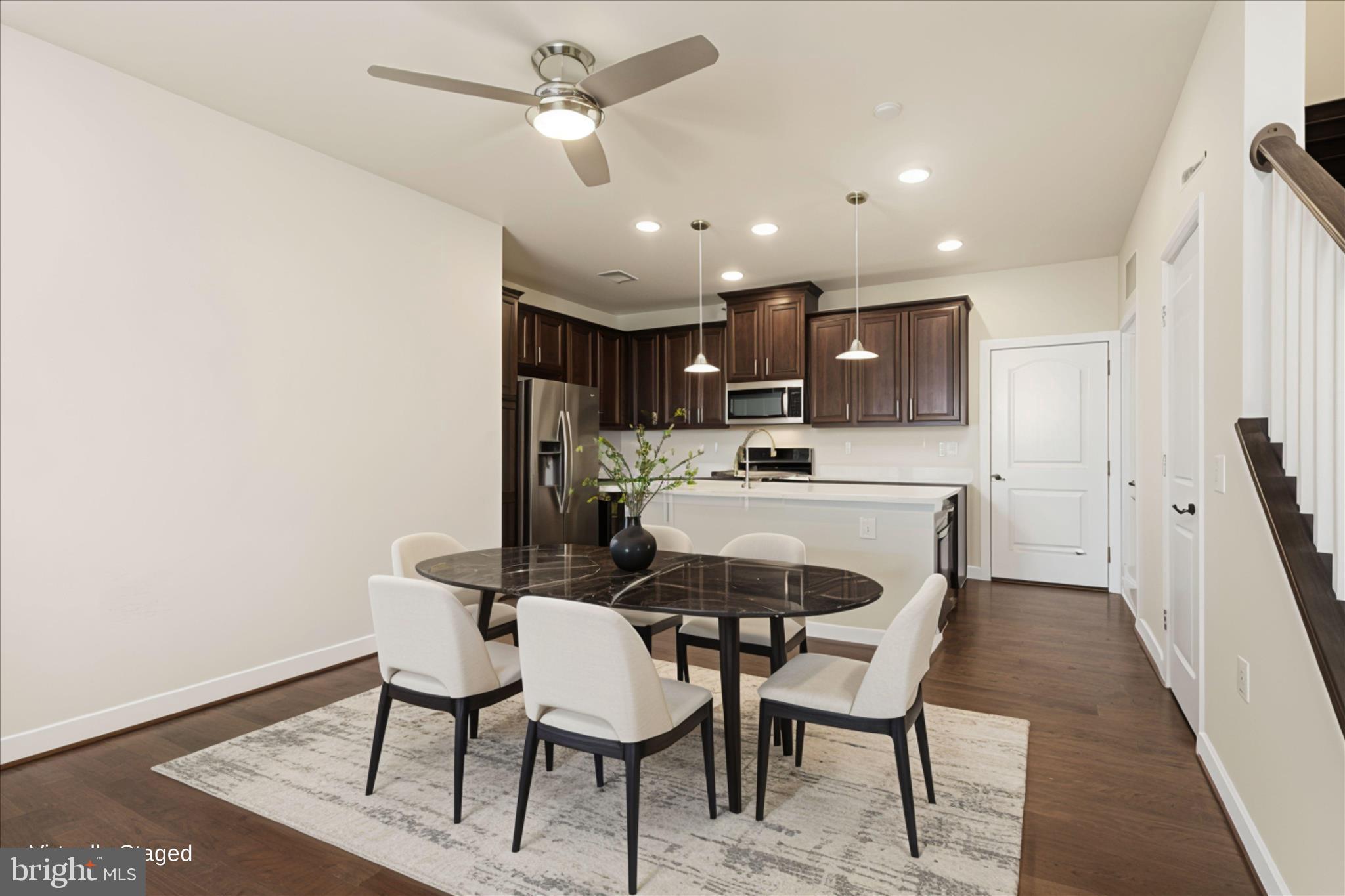 METROPARK AT ARROWBROOK - Residential
