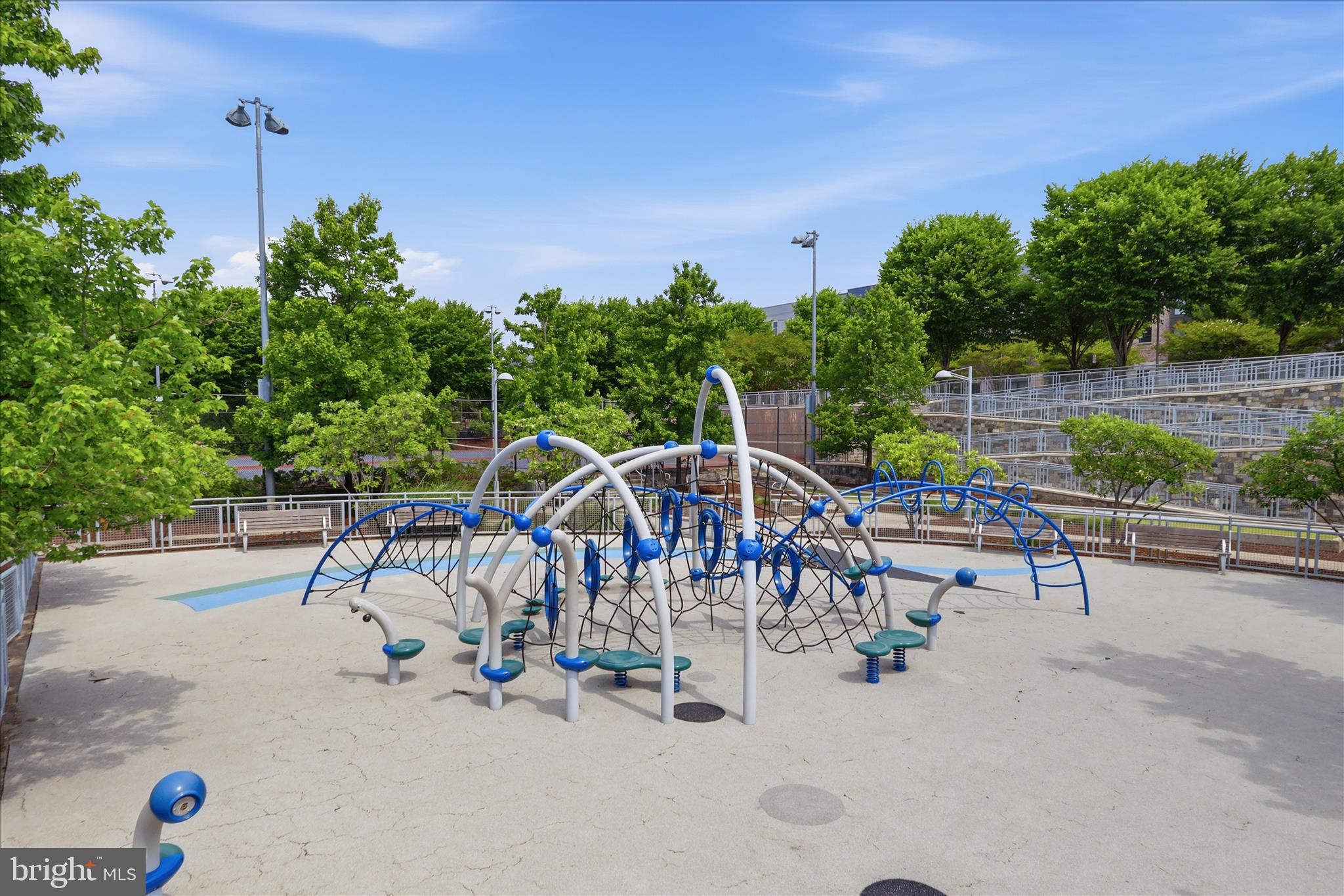 METROPARK AT ARROWBROOK - Residential