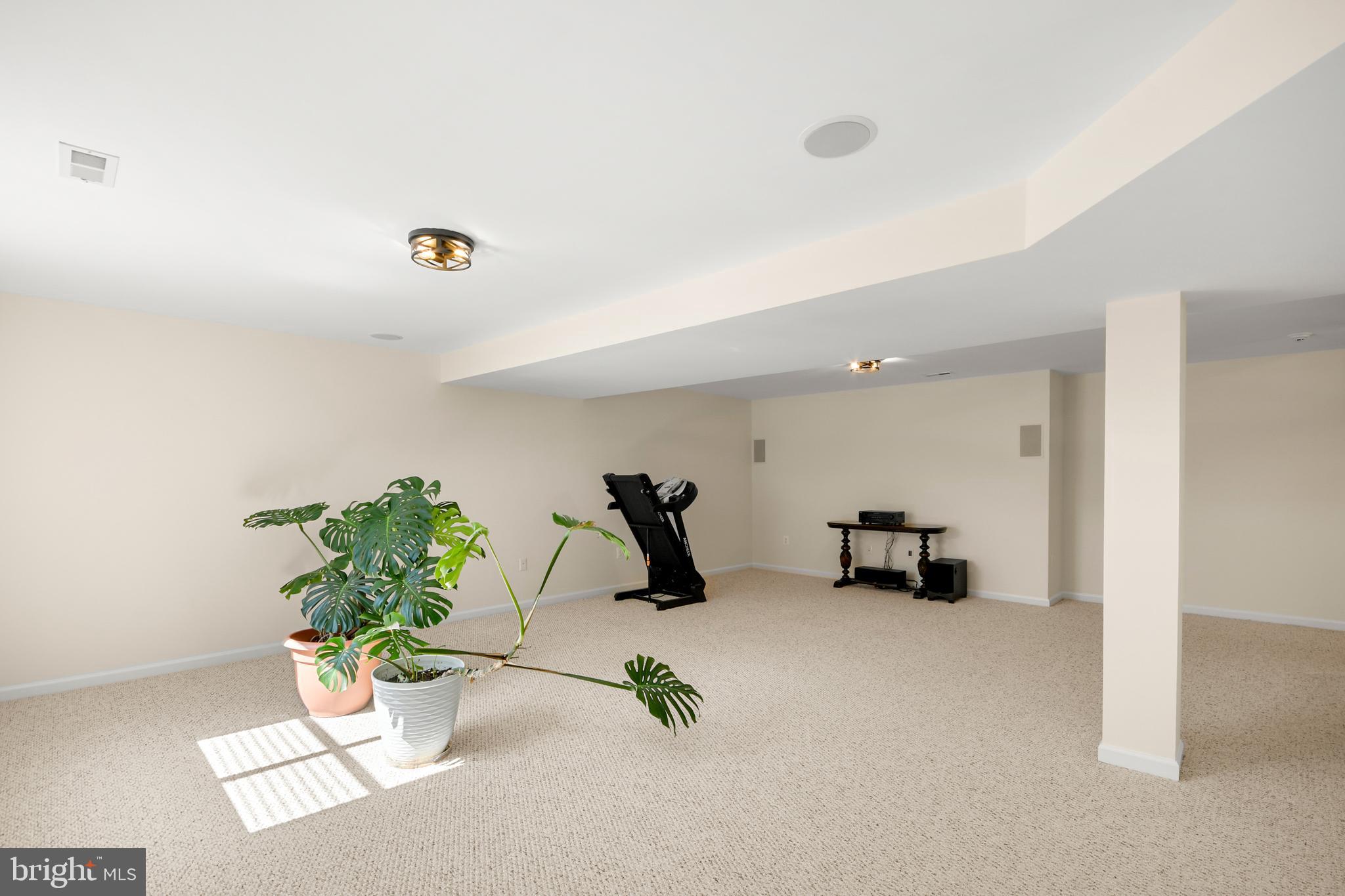 BROOKFIELD - Residential