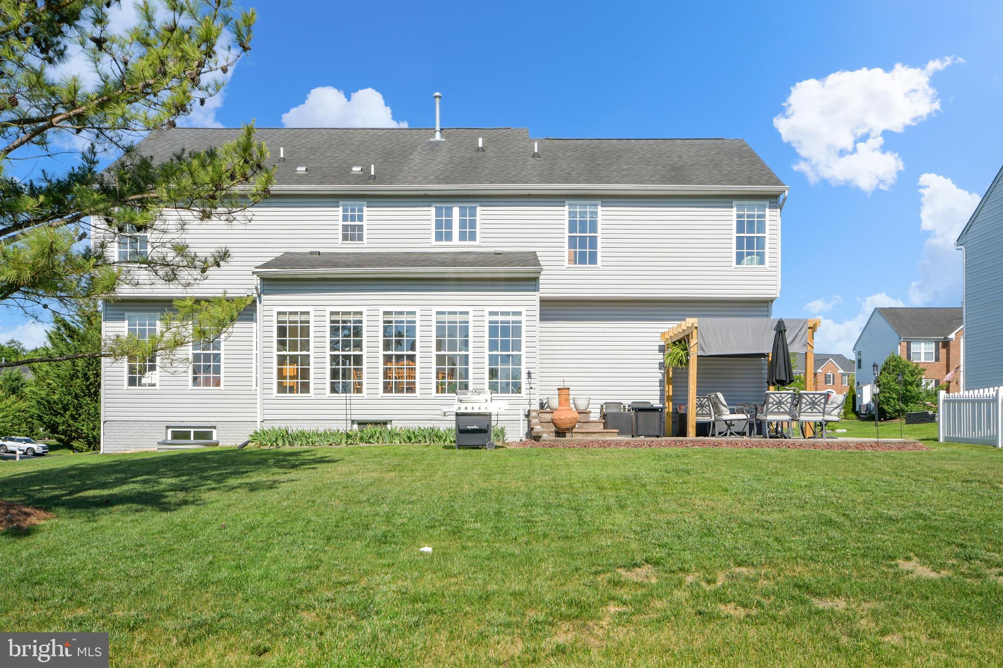 BROOKFIELD - Residential