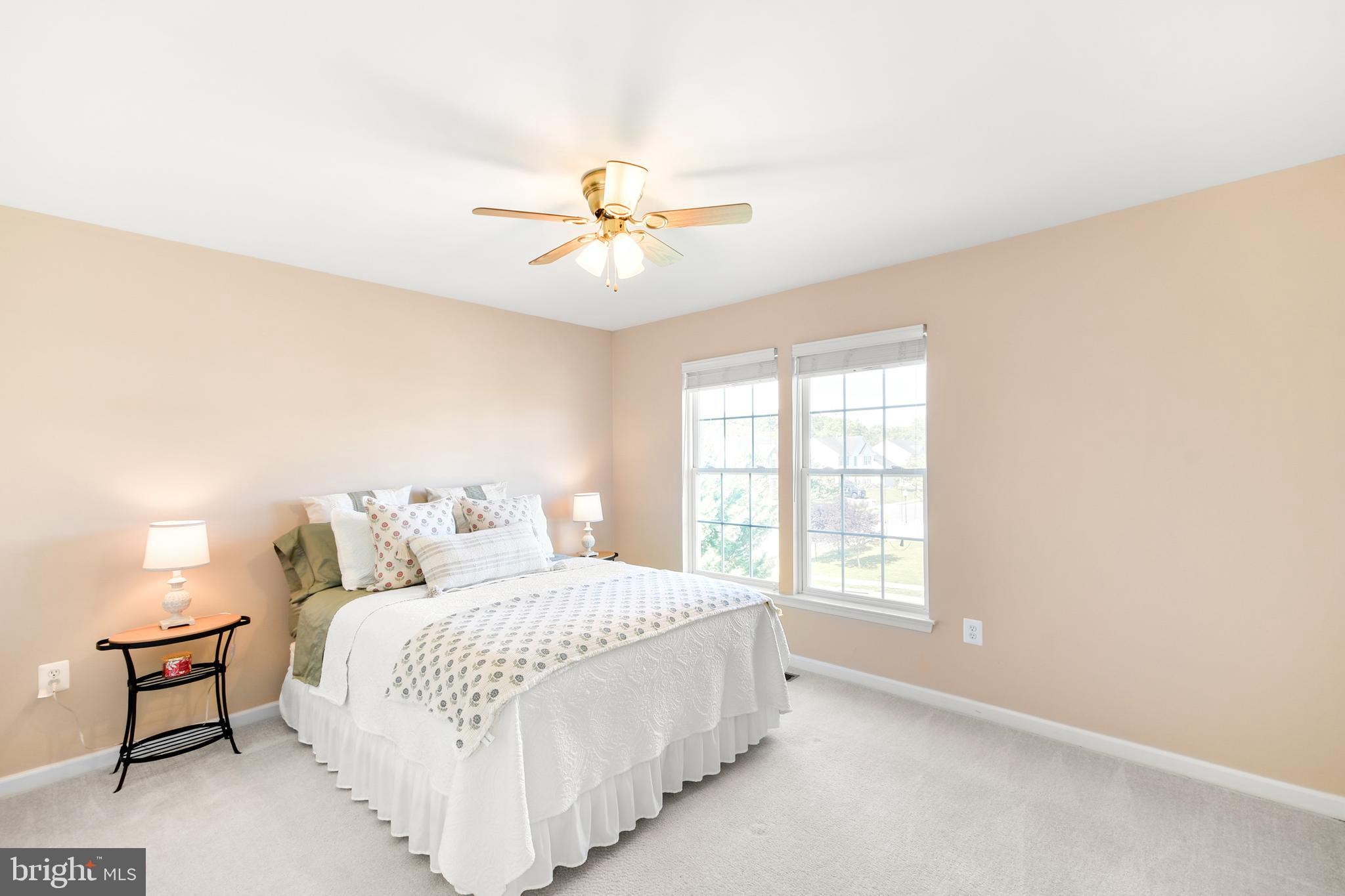 BROOKFIELD - Residential