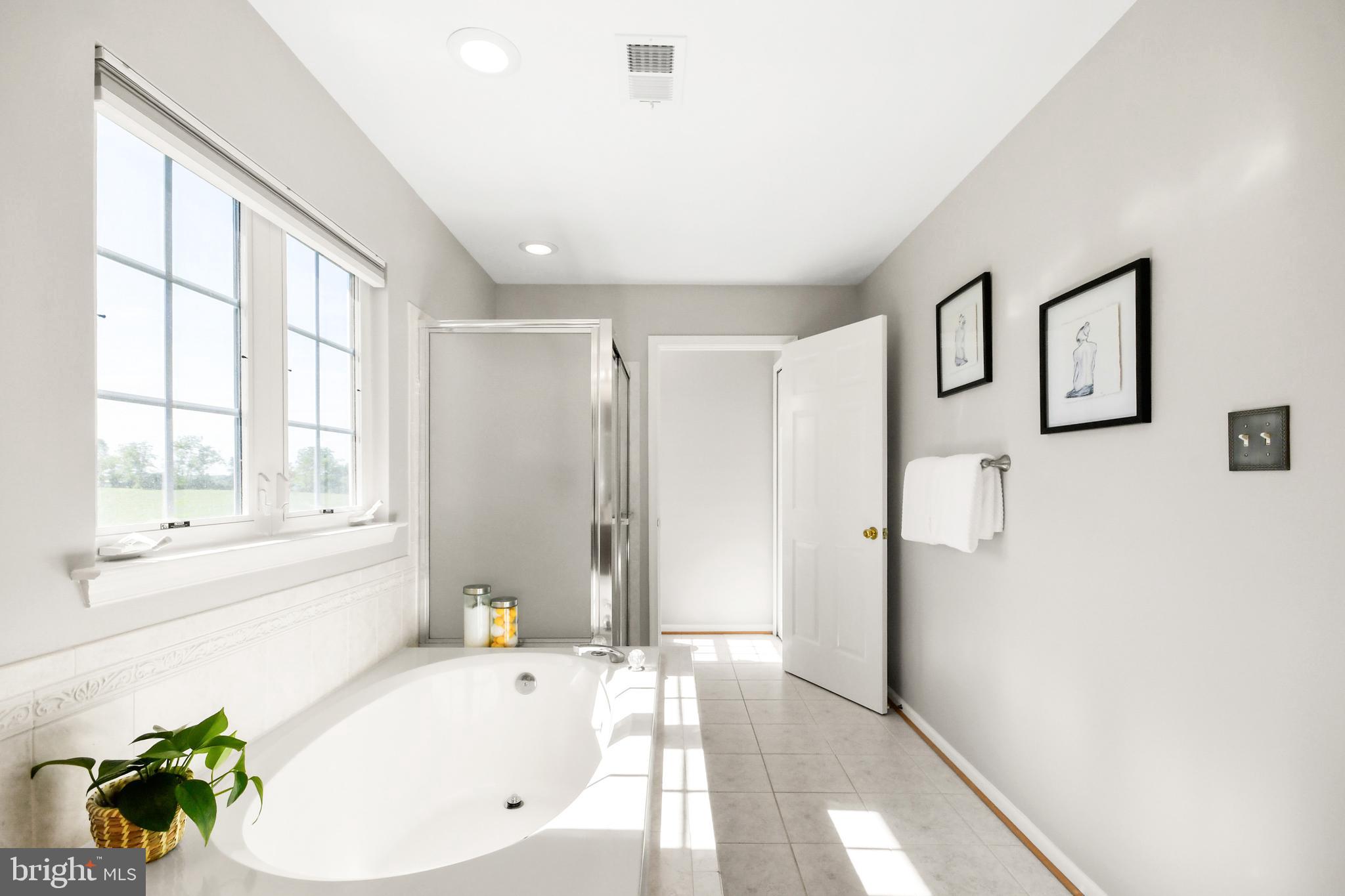 BROOKFIELD - Residential