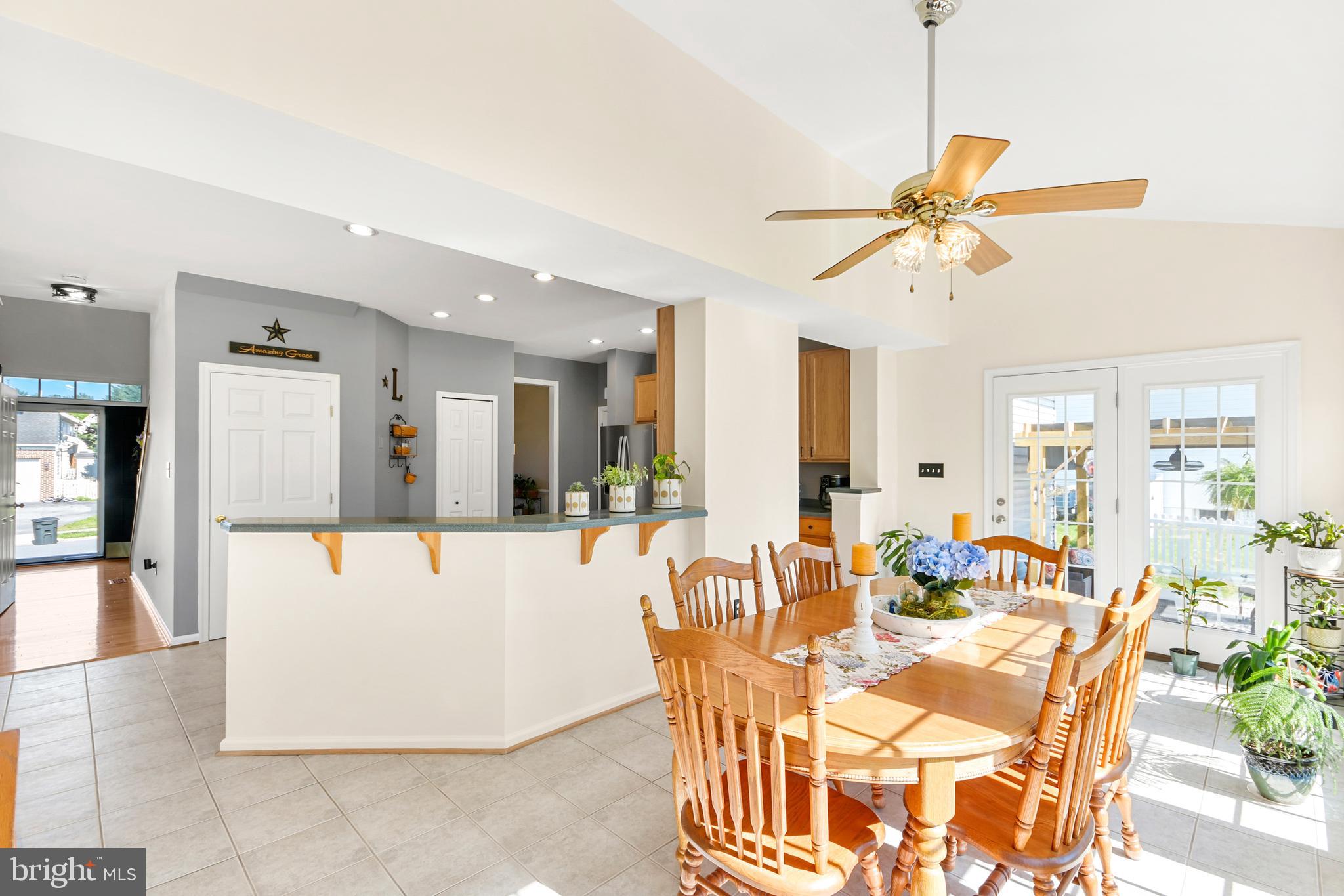 BROOKFIELD - Residential