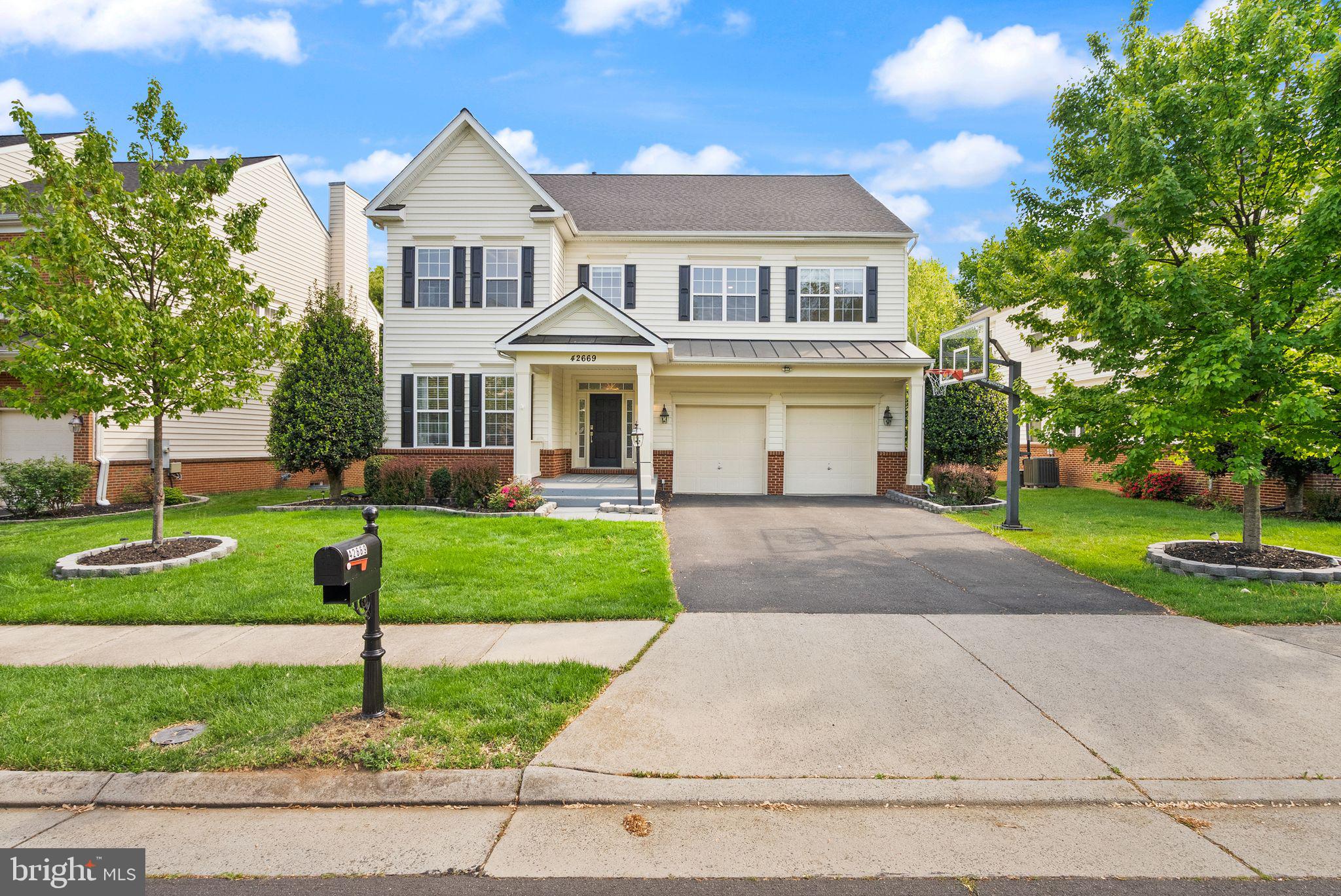 BRAMBLETON - Residential