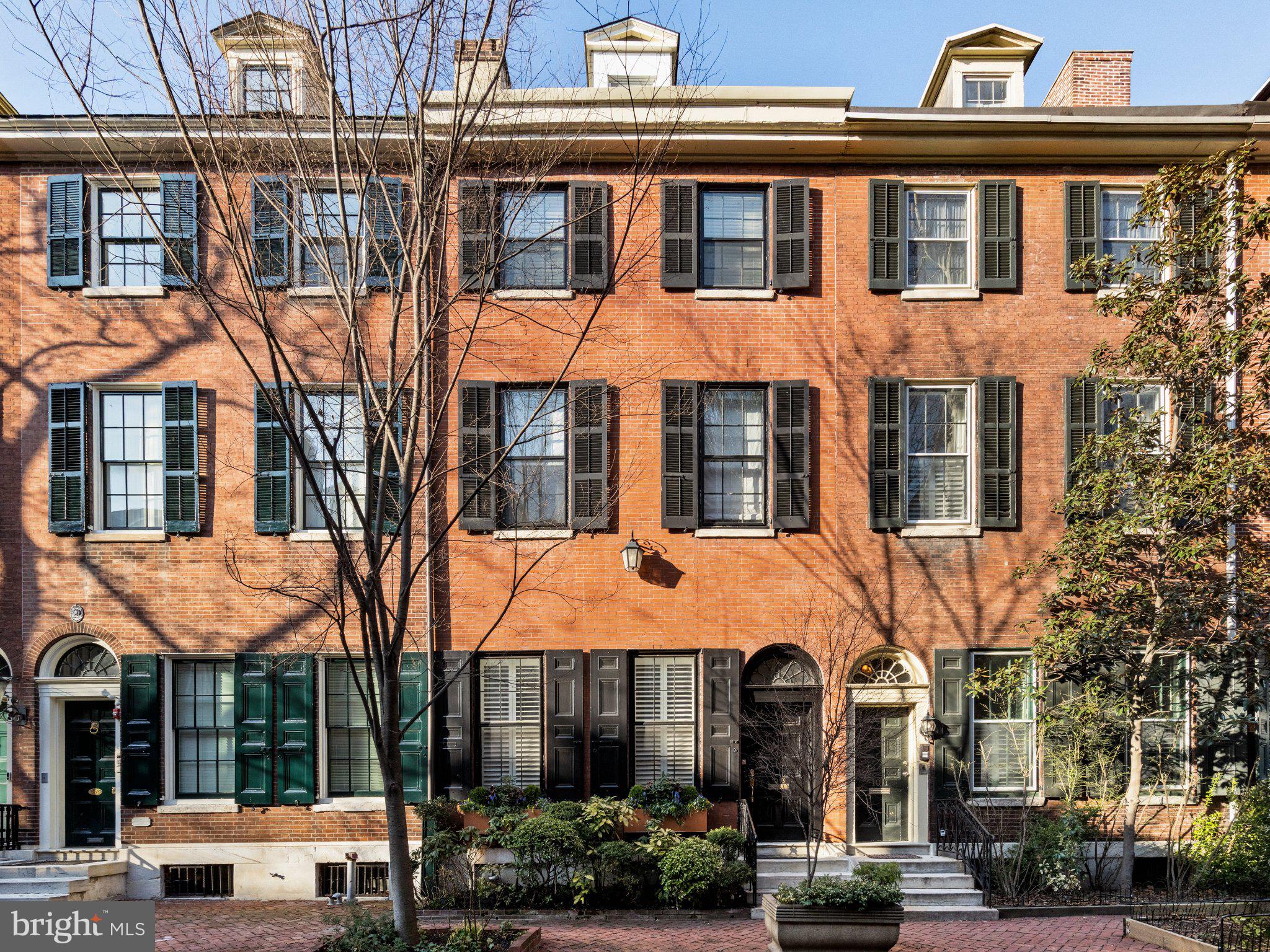 WASHINGTON SQ WEST - Residential