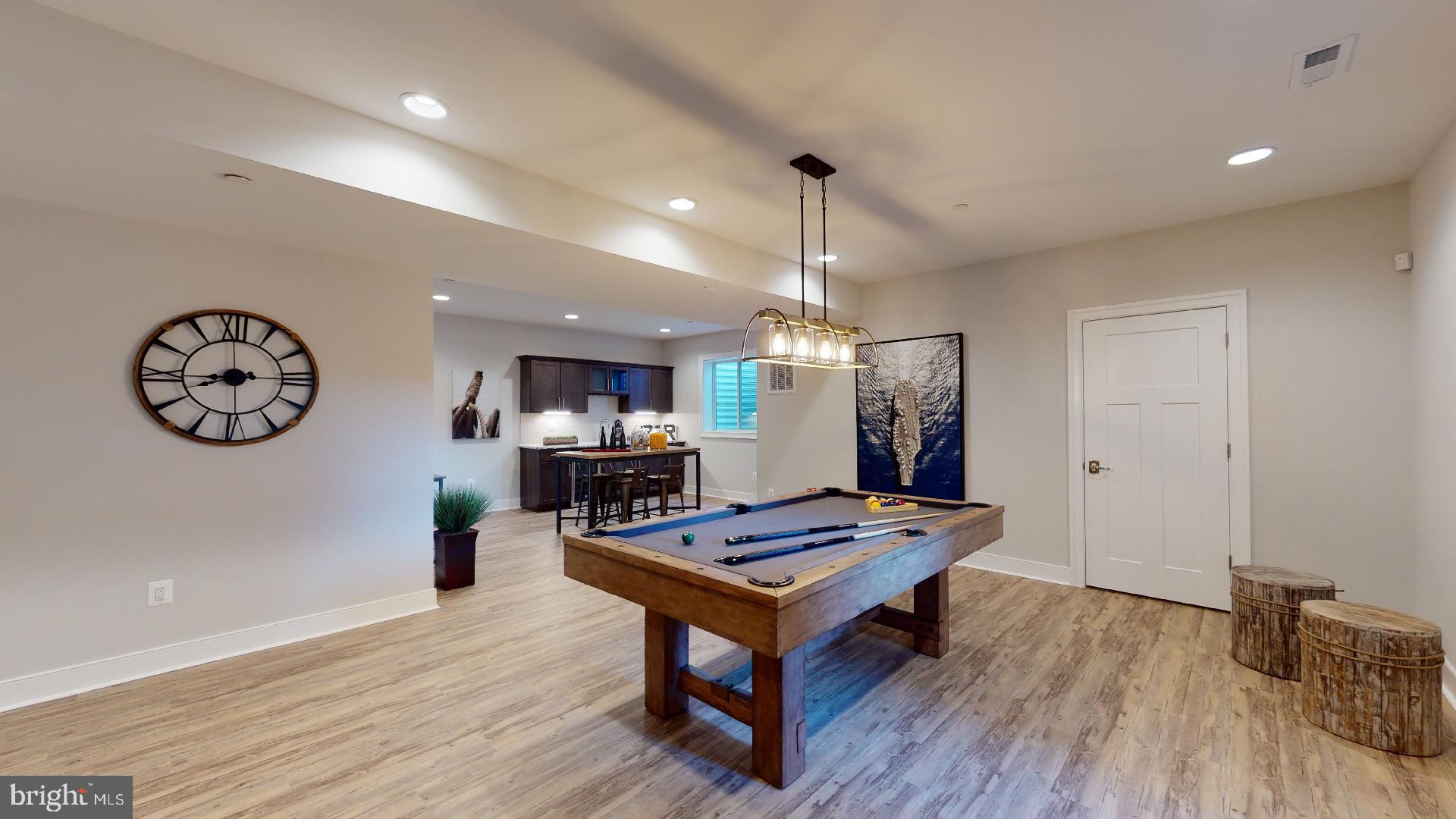 MEADOWS AT TOWN RUN II - Residential
