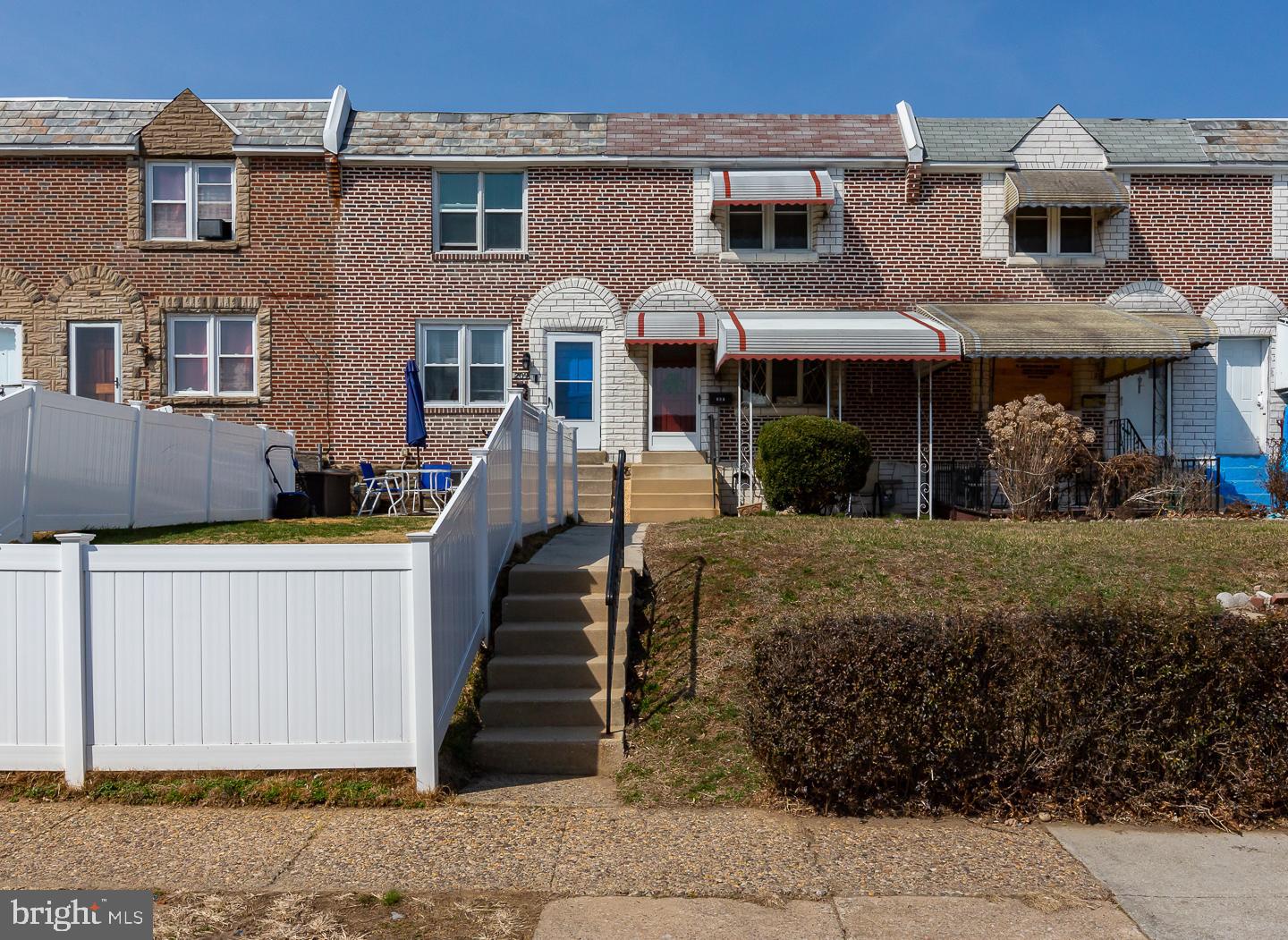 CLIFTON HEIGHTS - Residential