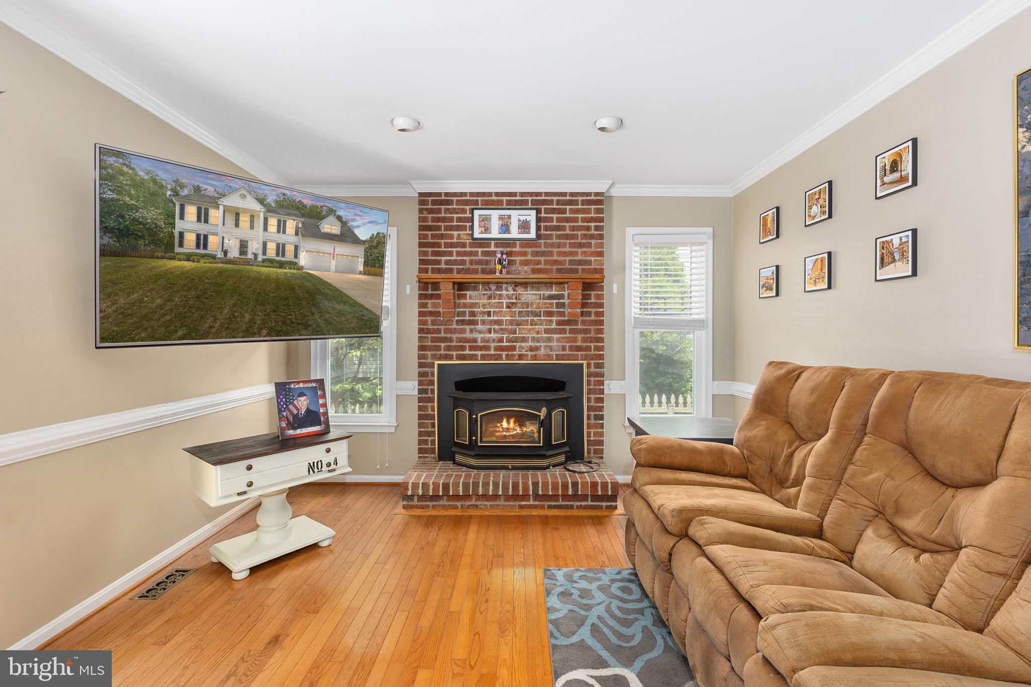 FOX POINT - Residential