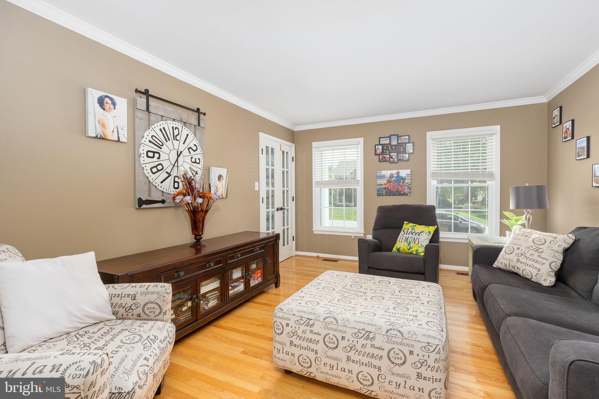 FOX POINT - Residential