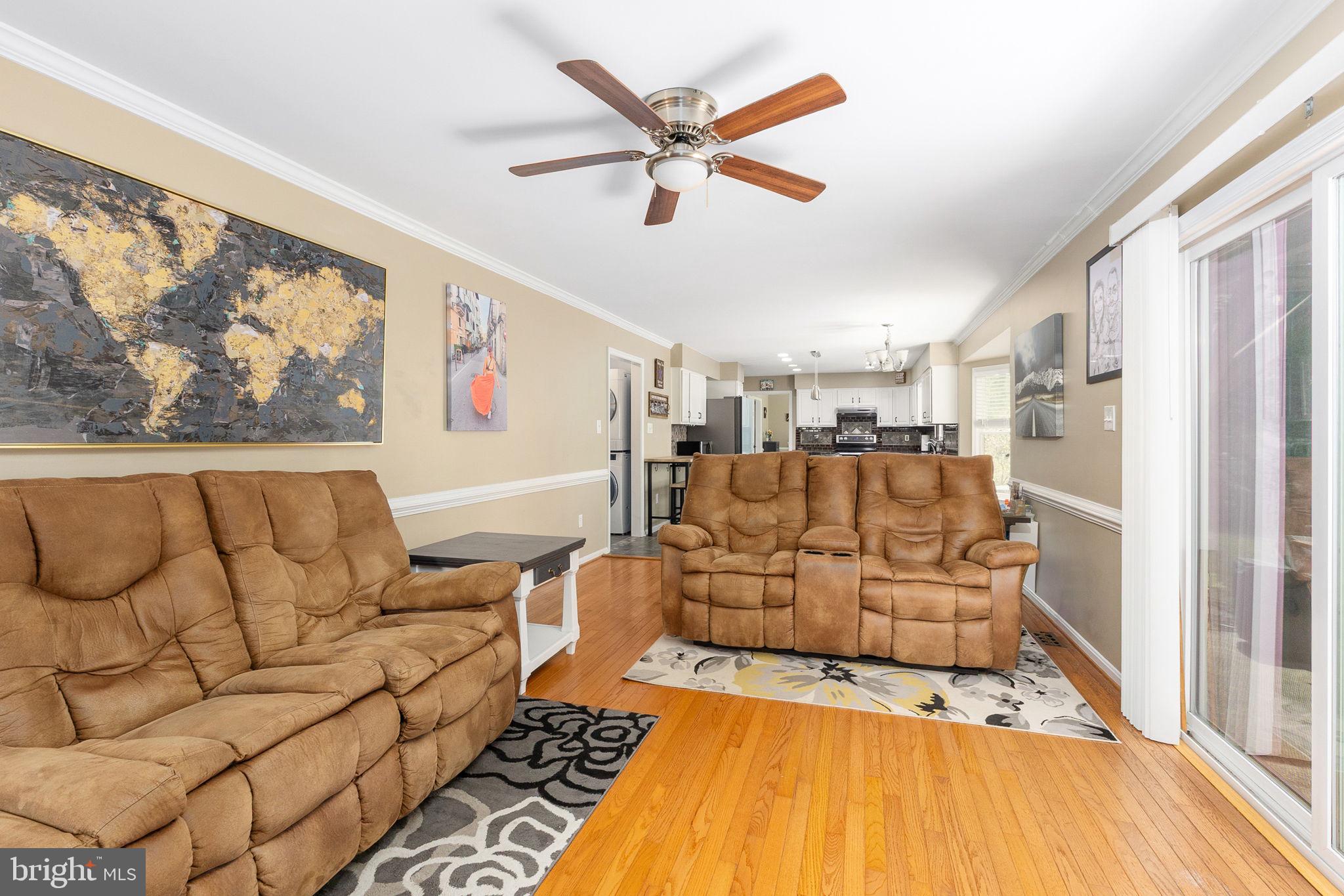 FOX POINT - Residential