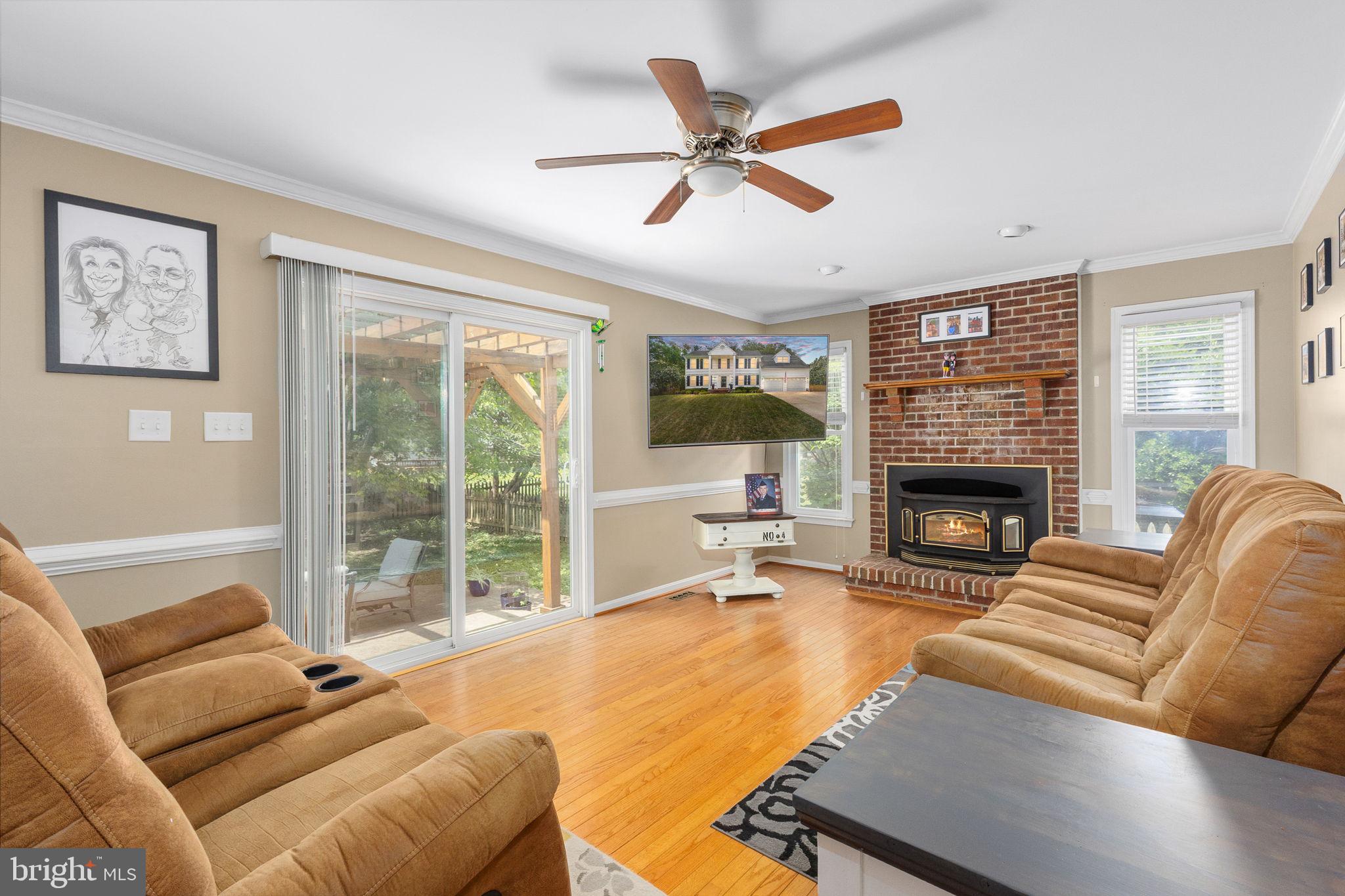 FOX POINT - Residential