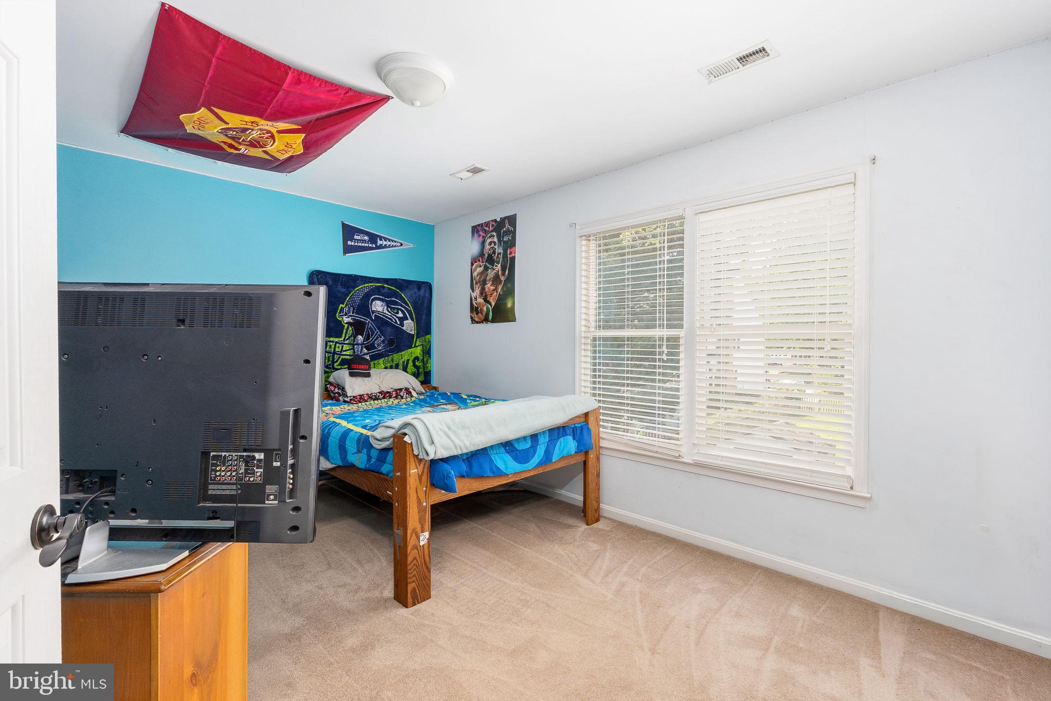 FOX POINT - Residential