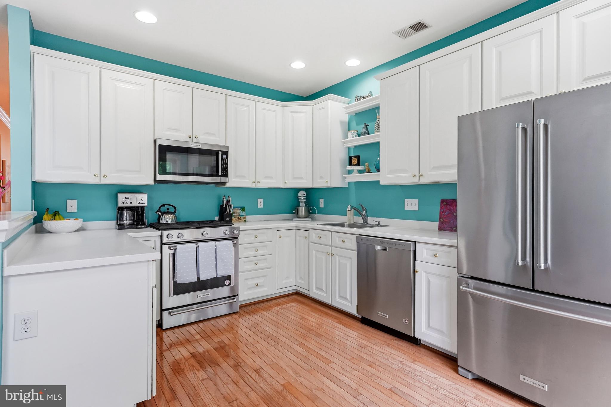 BRANDYWINE @ THORN - Residential