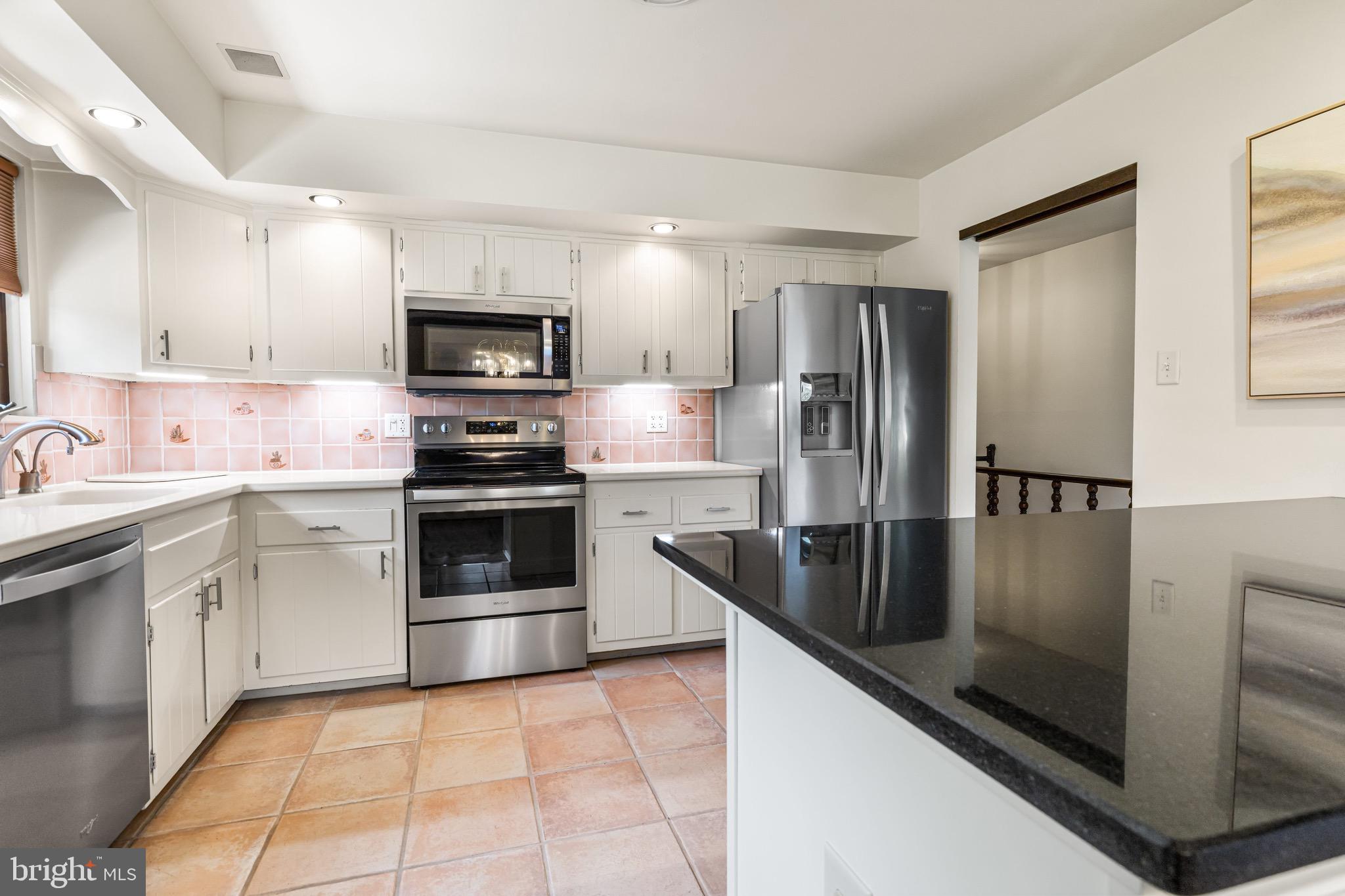 WILLOW GROVE - Residential