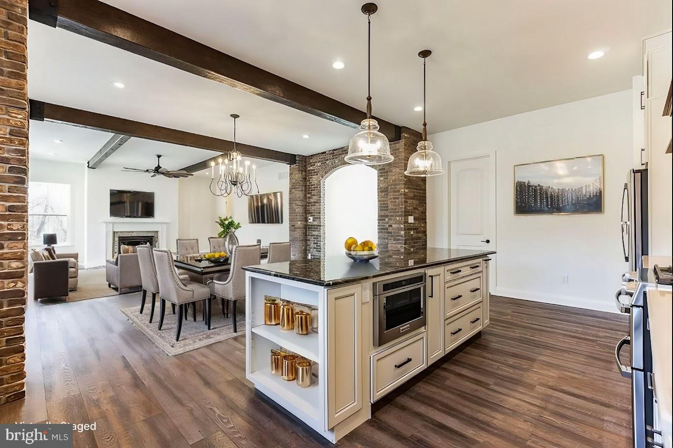 FULTON HILLS - Residential
