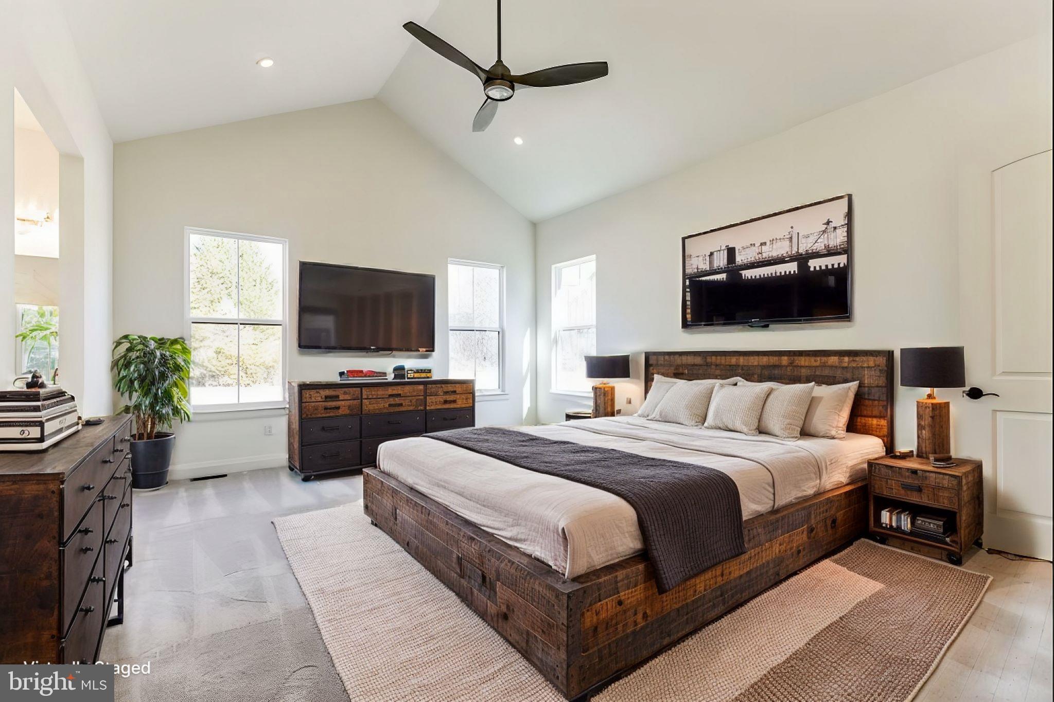 FULTON HILLS - Residential