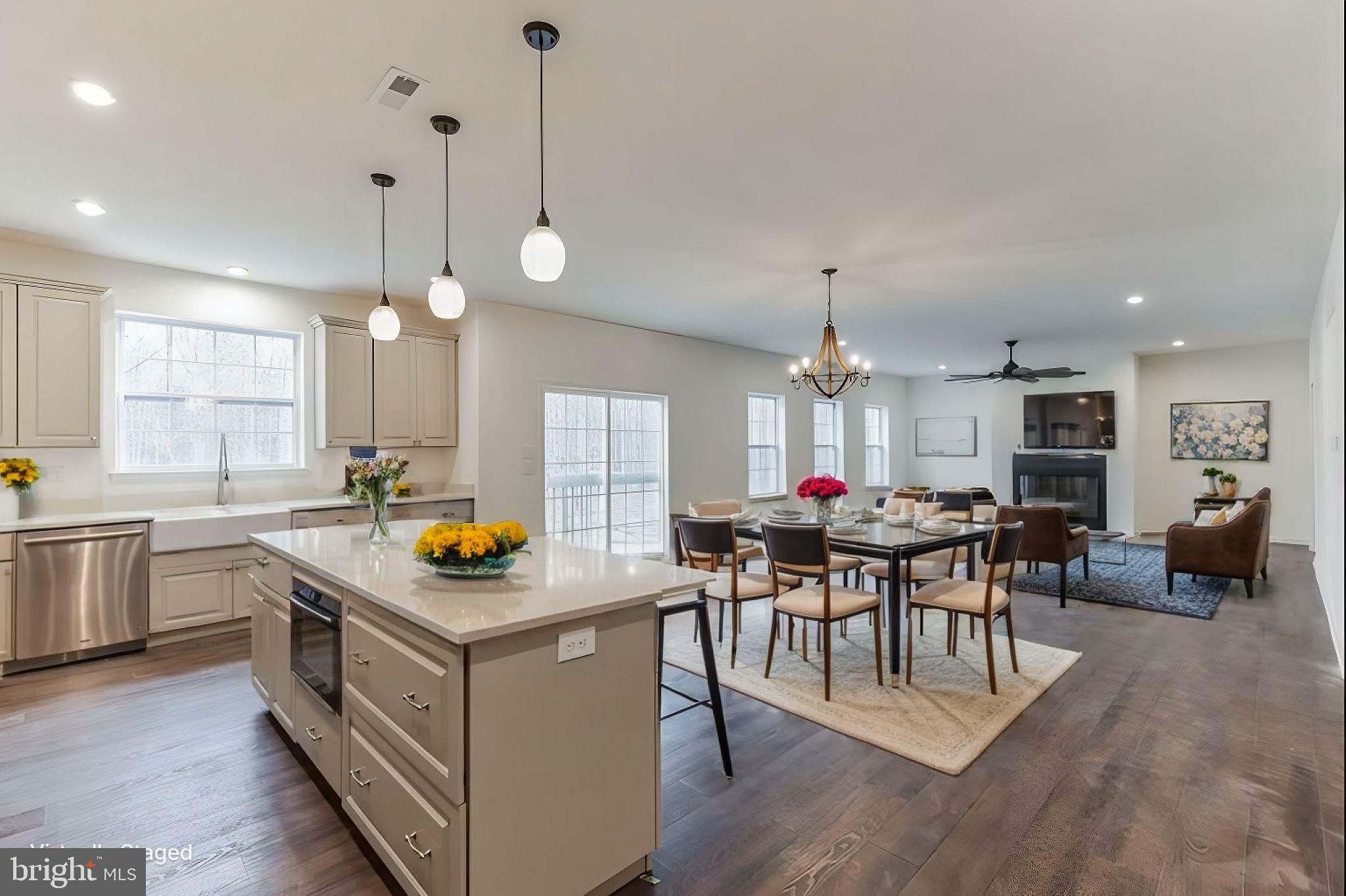 FULTON HILLS - Residential
