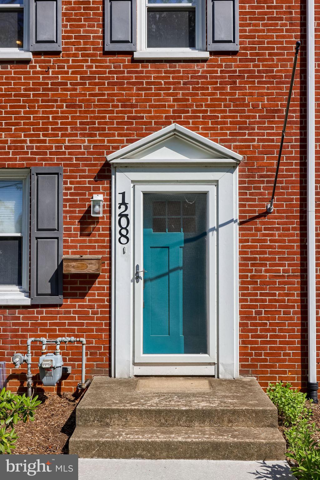 LANCASTER - Residential