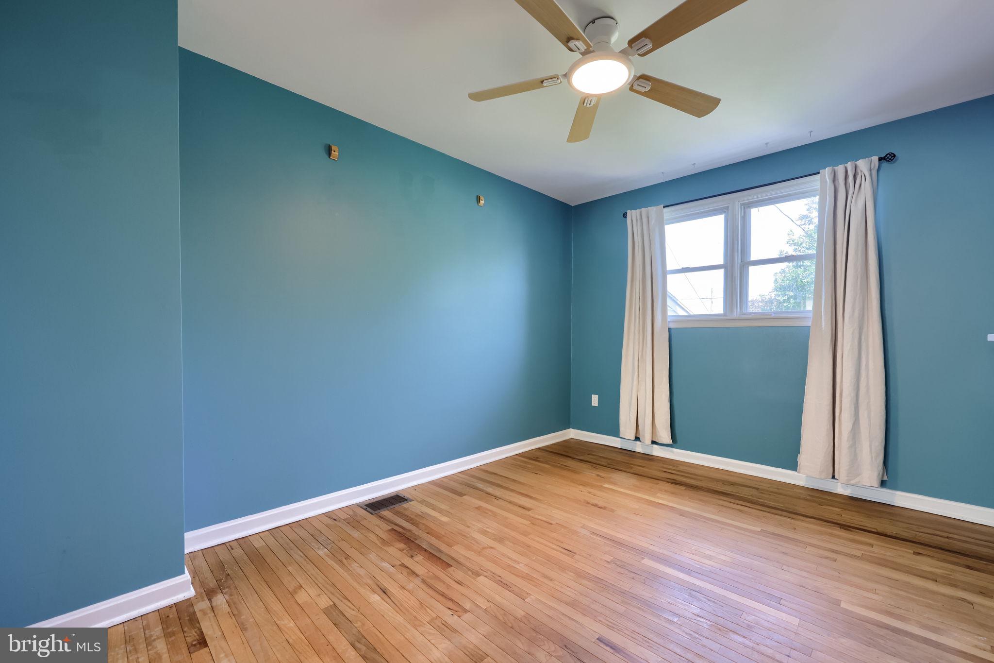 LANCASTER - Residential