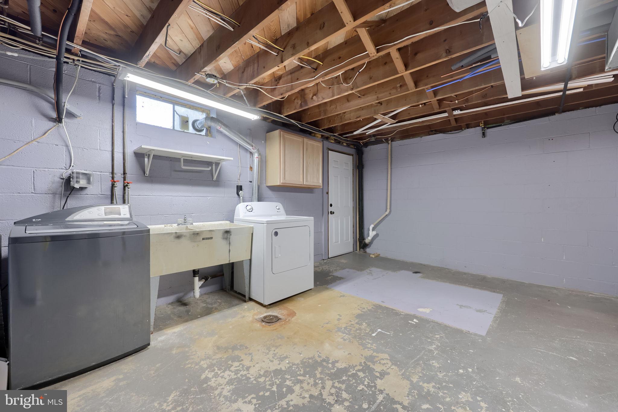 LANCASTER - Residential