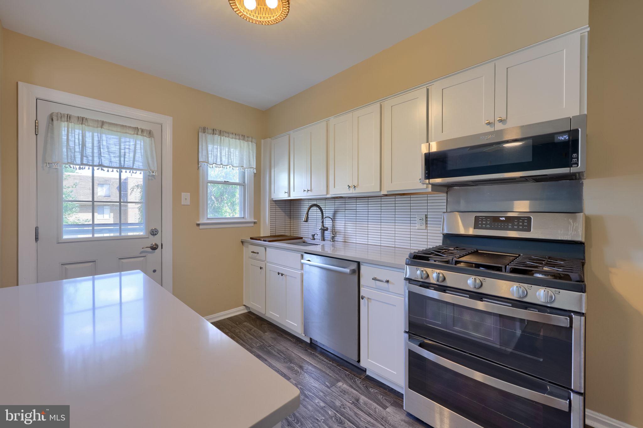 LANCASTER - Residential