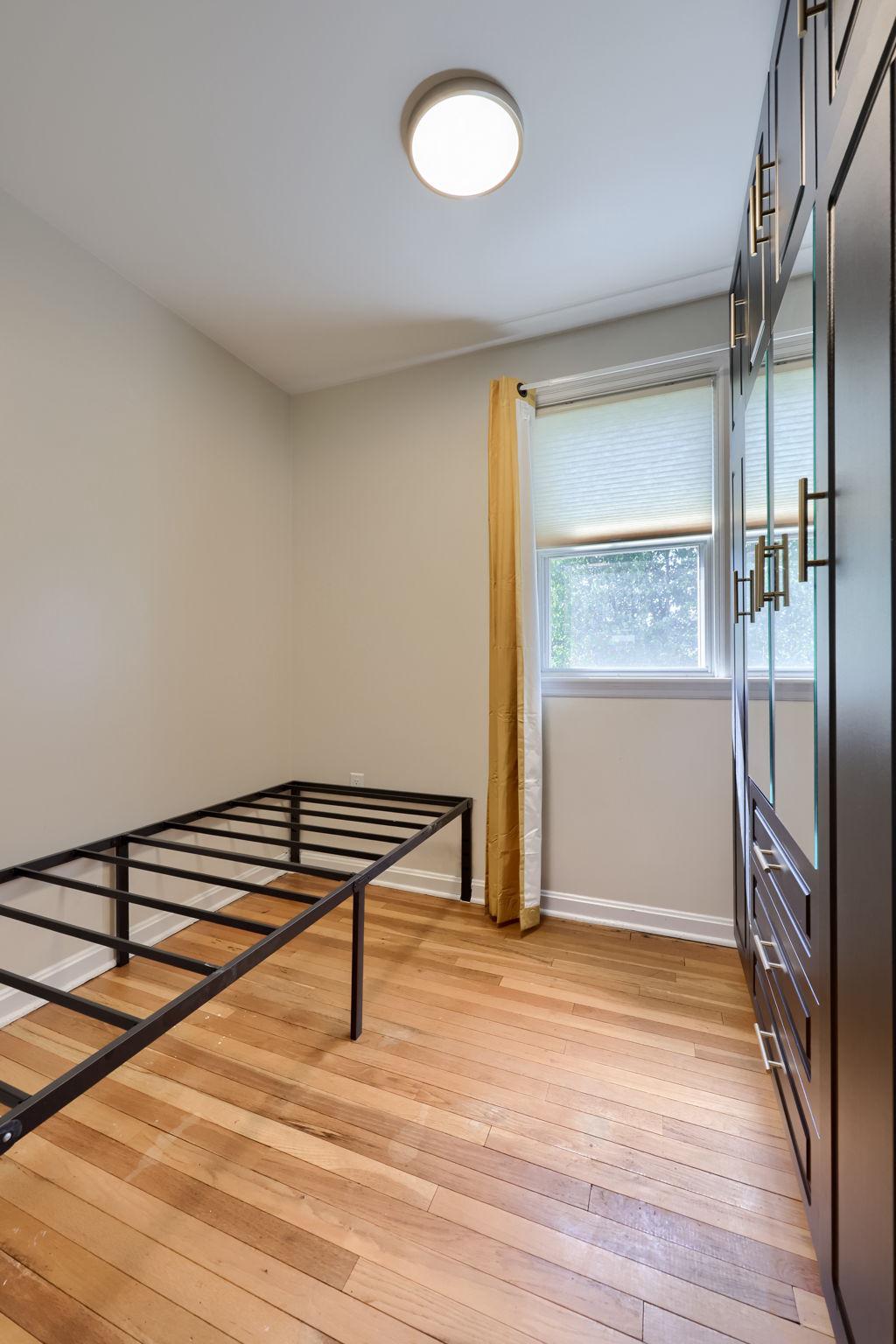 LANCASTER - Residential