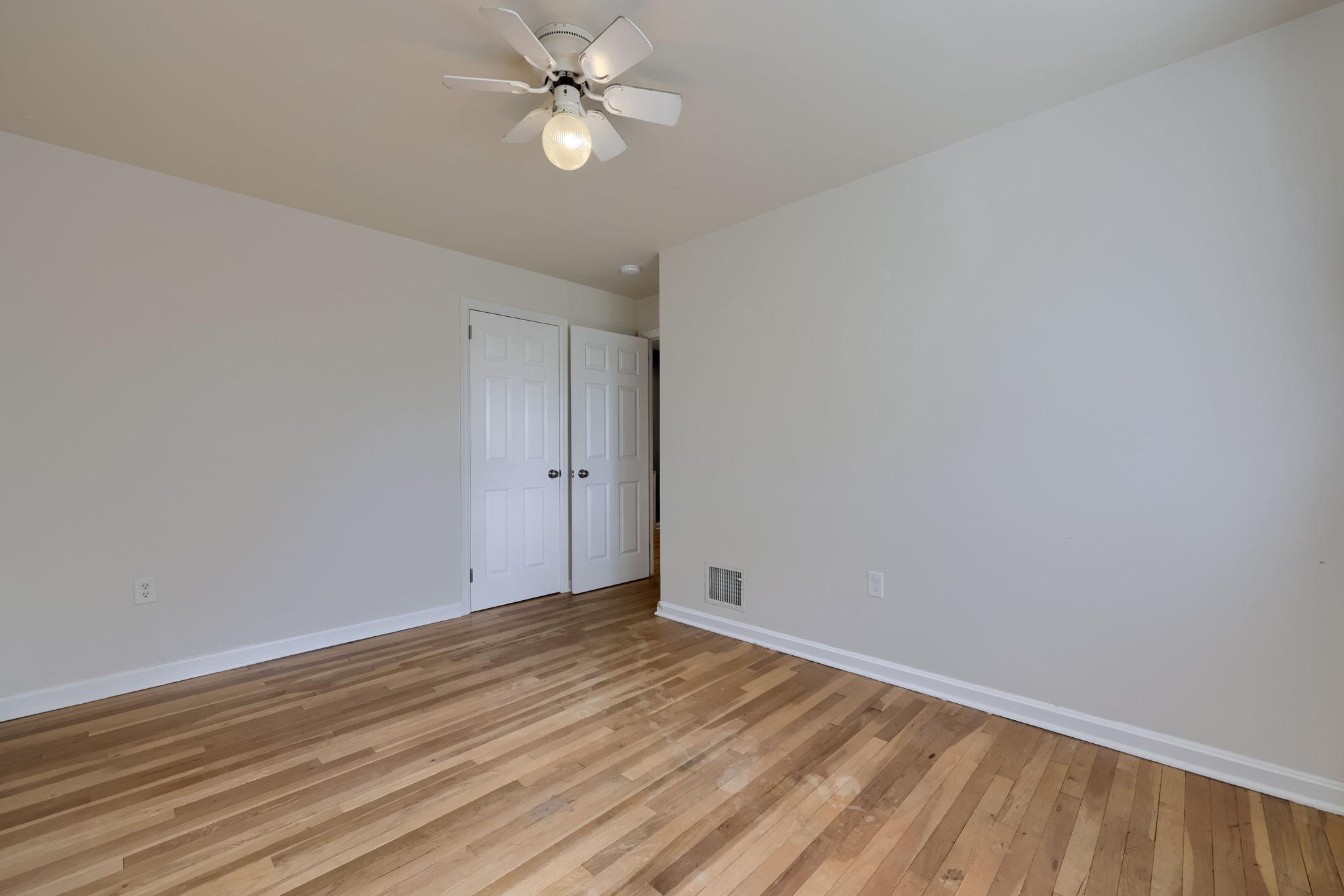 LANCASTER - Residential