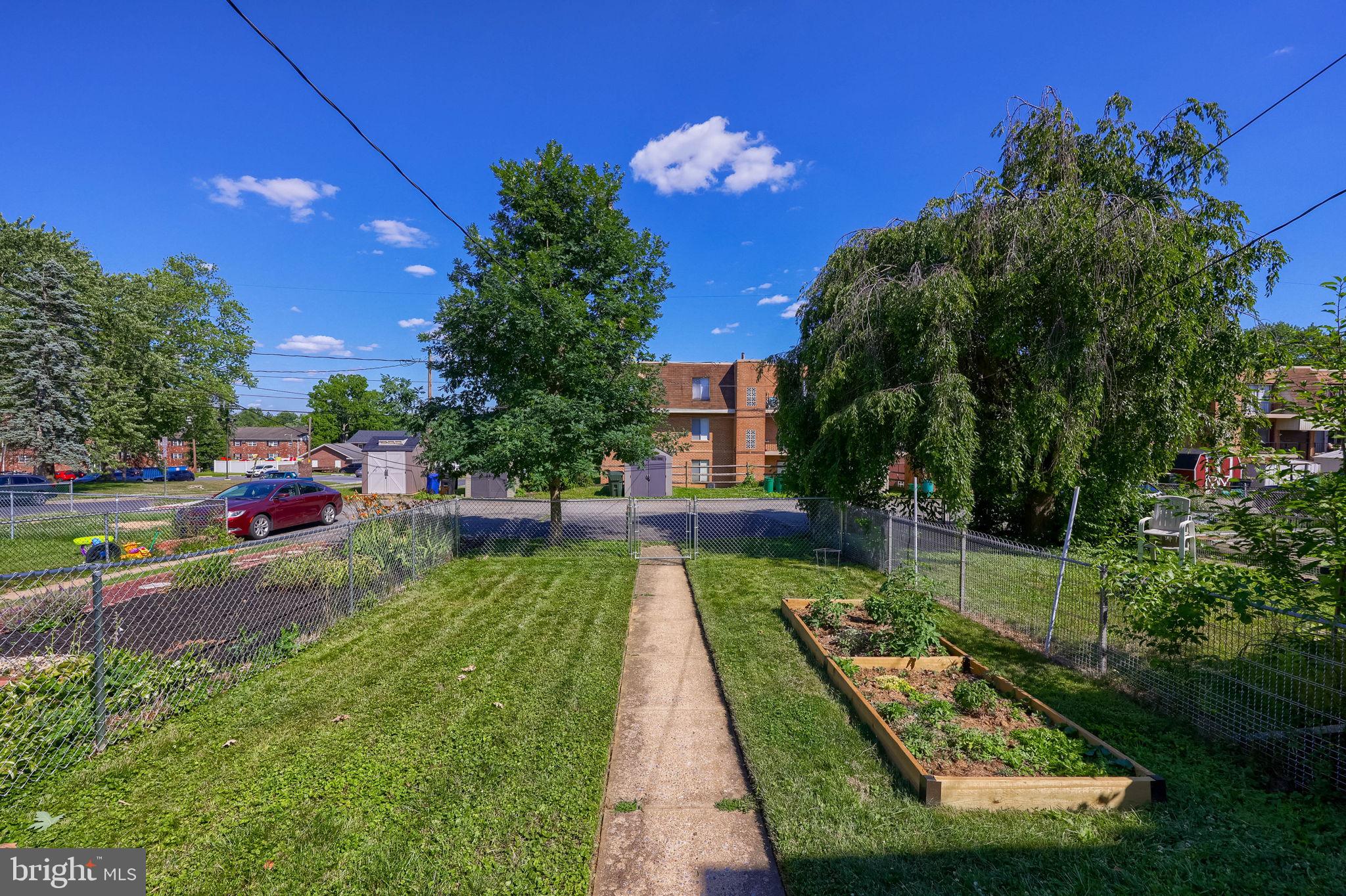 LANCASTER - Residential