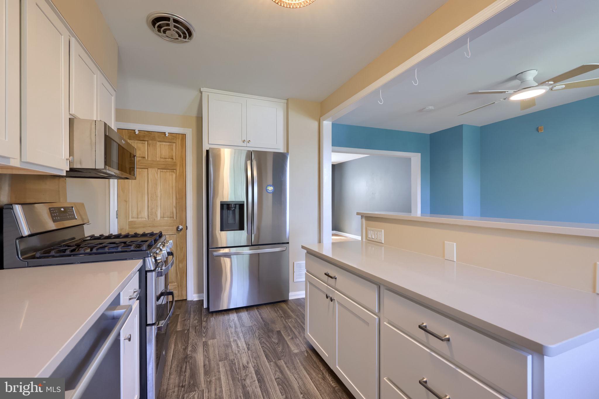 LANCASTER - Residential