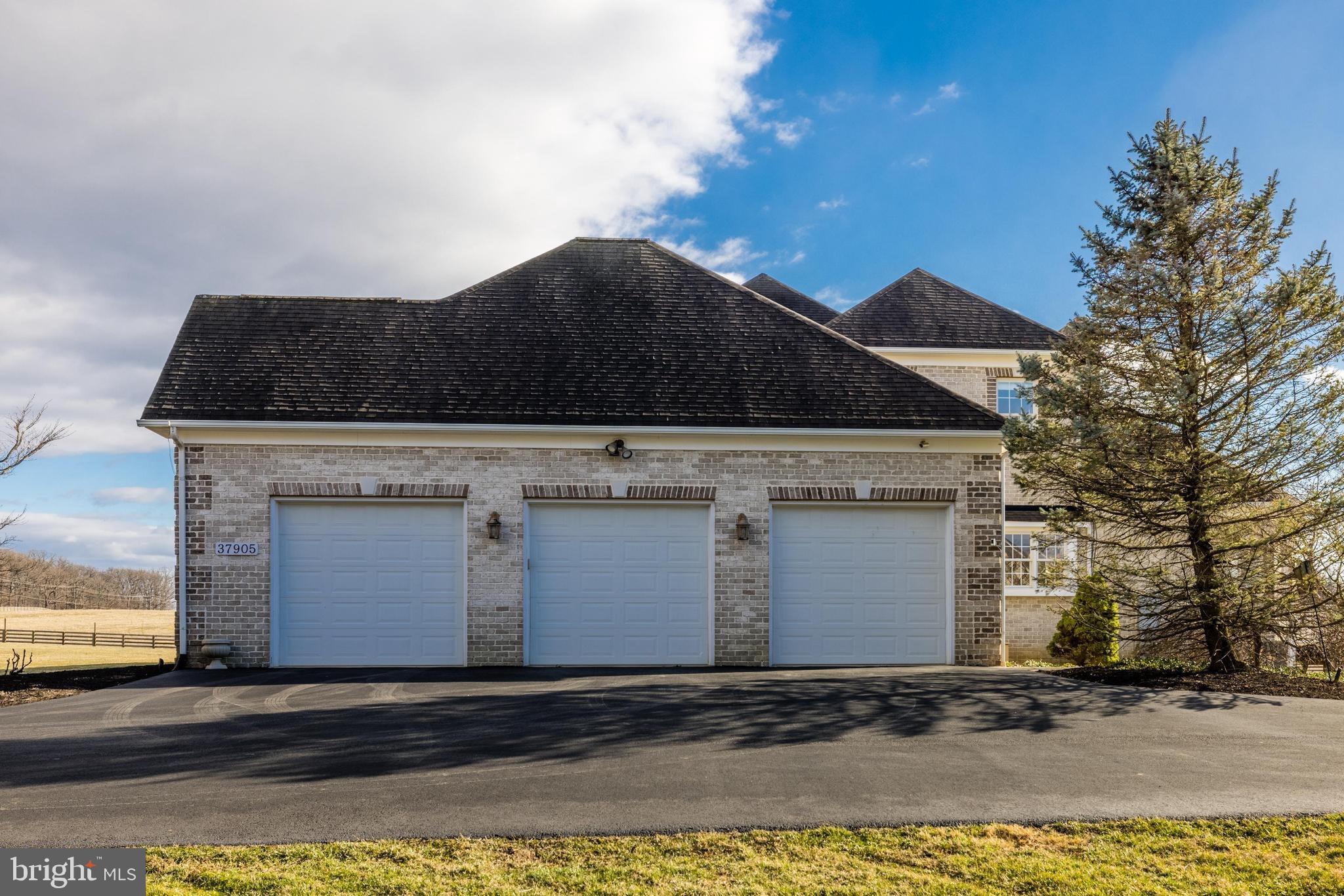 EAST ET ALT DIVISION - Residential