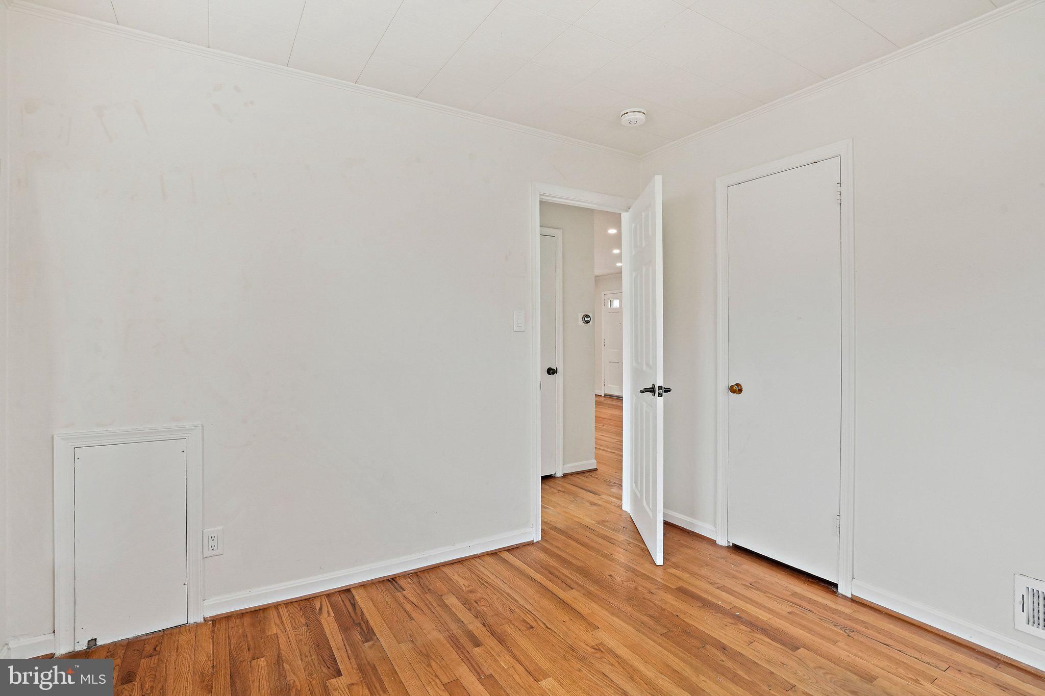 BERWYN HEIGHTS - Residential