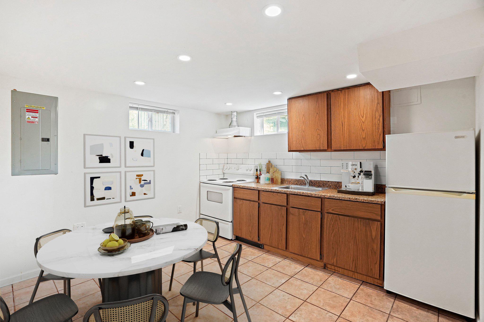 BERWYN HEIGHTS - Residential