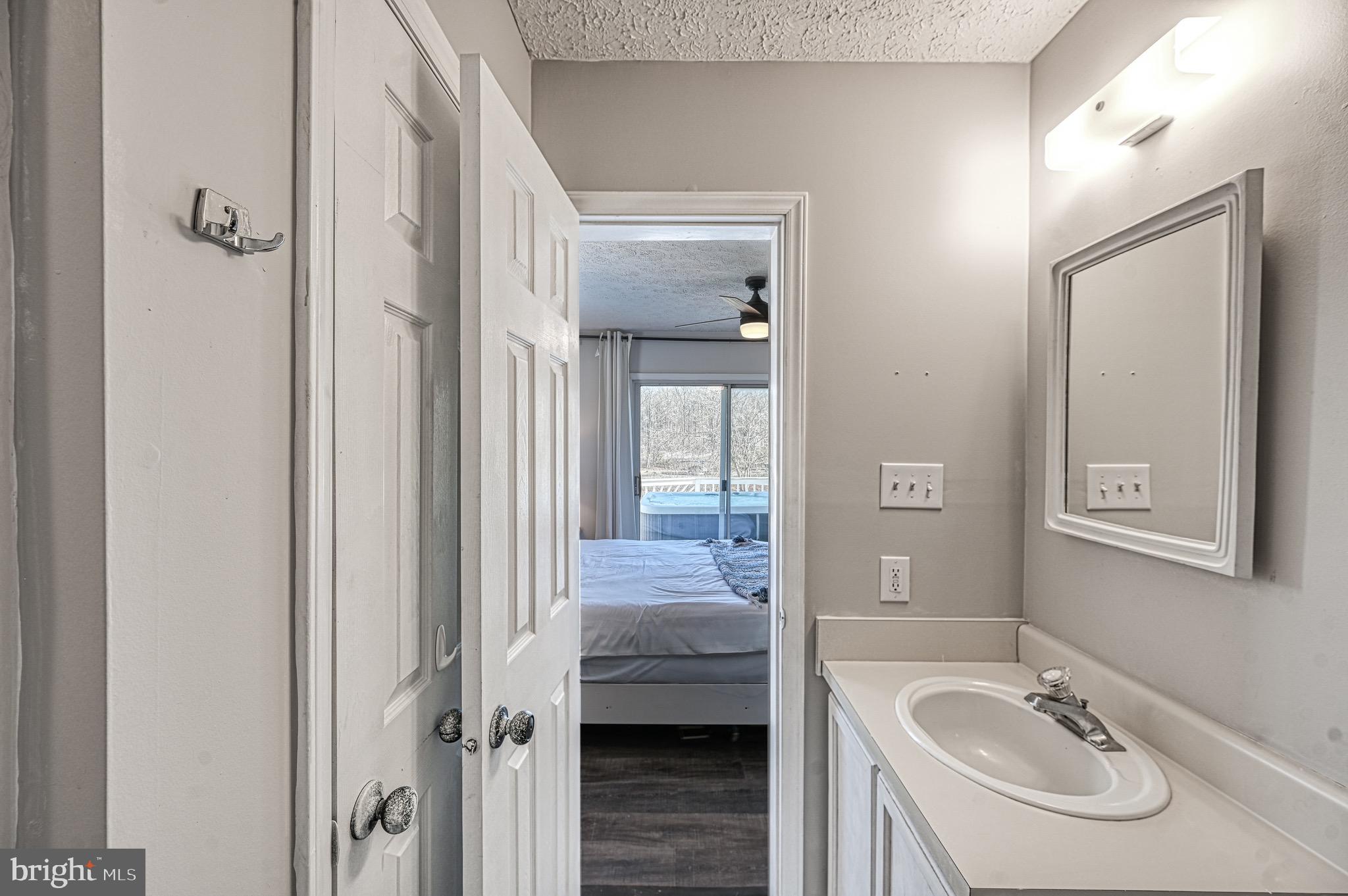 SOUTHWIND SHORES - Residential