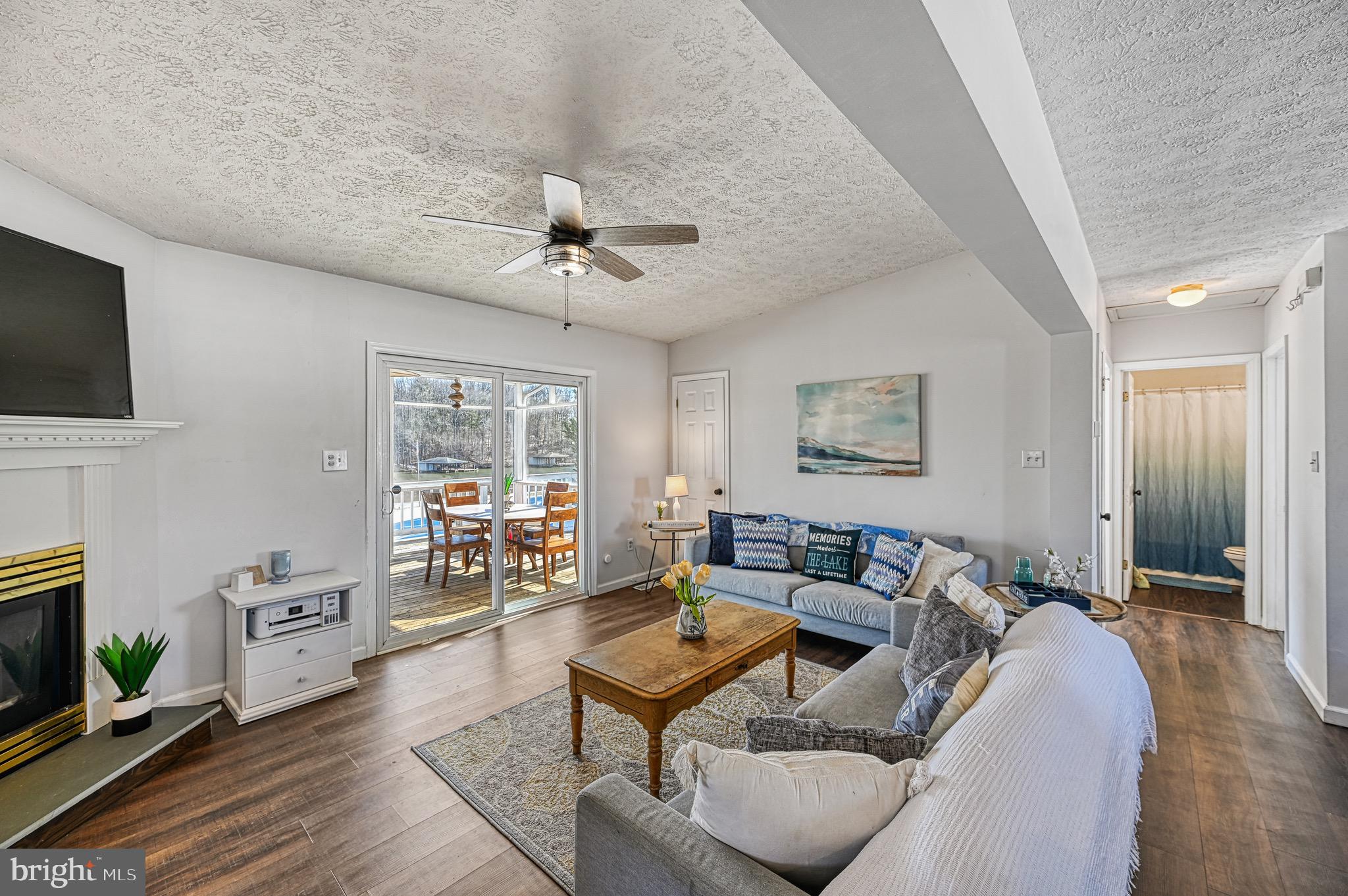 SOUTHWIND SHORES - Residential
