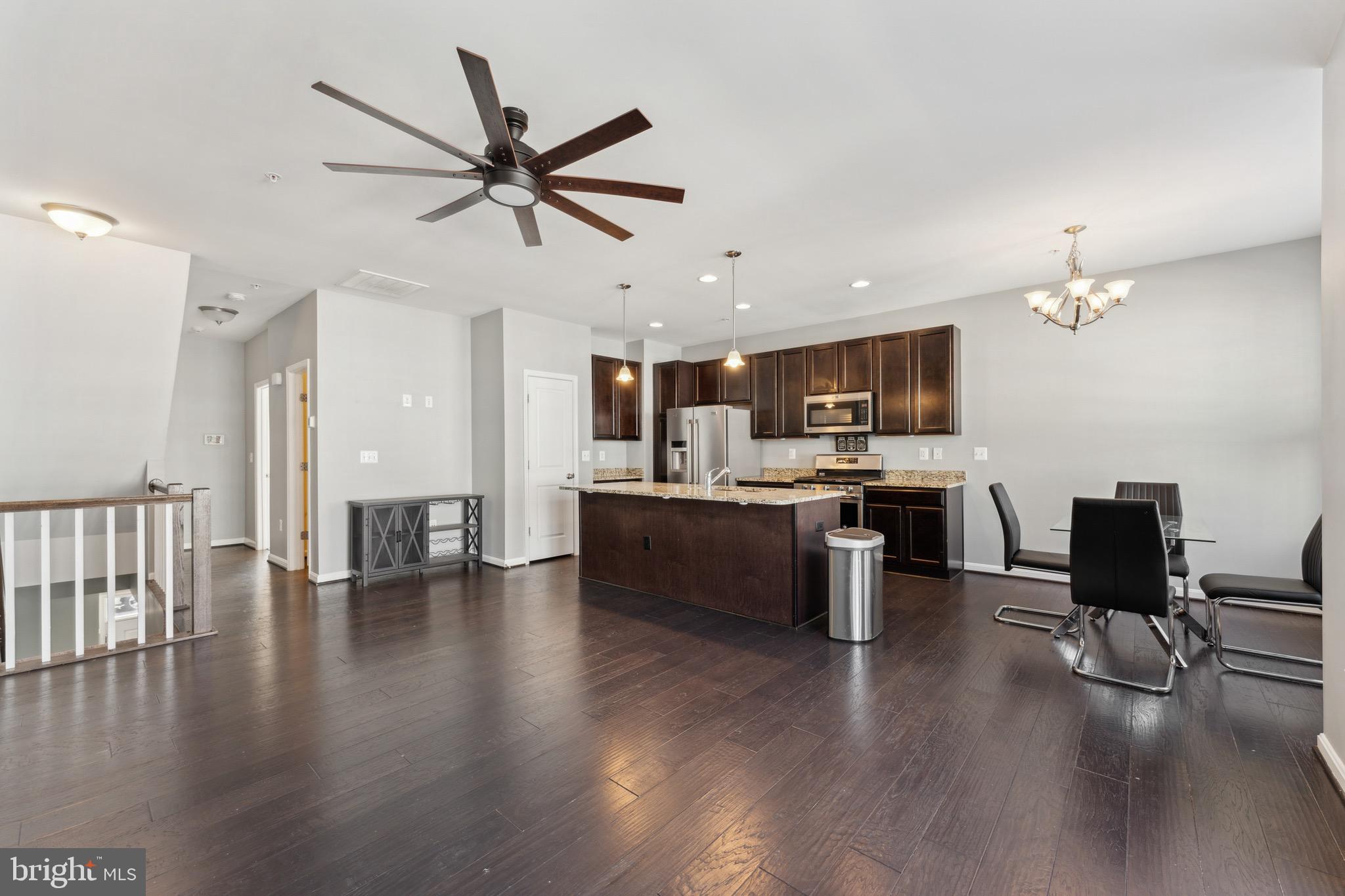 THE VILLAGES OF STEEPLECHASE - Residential Lease