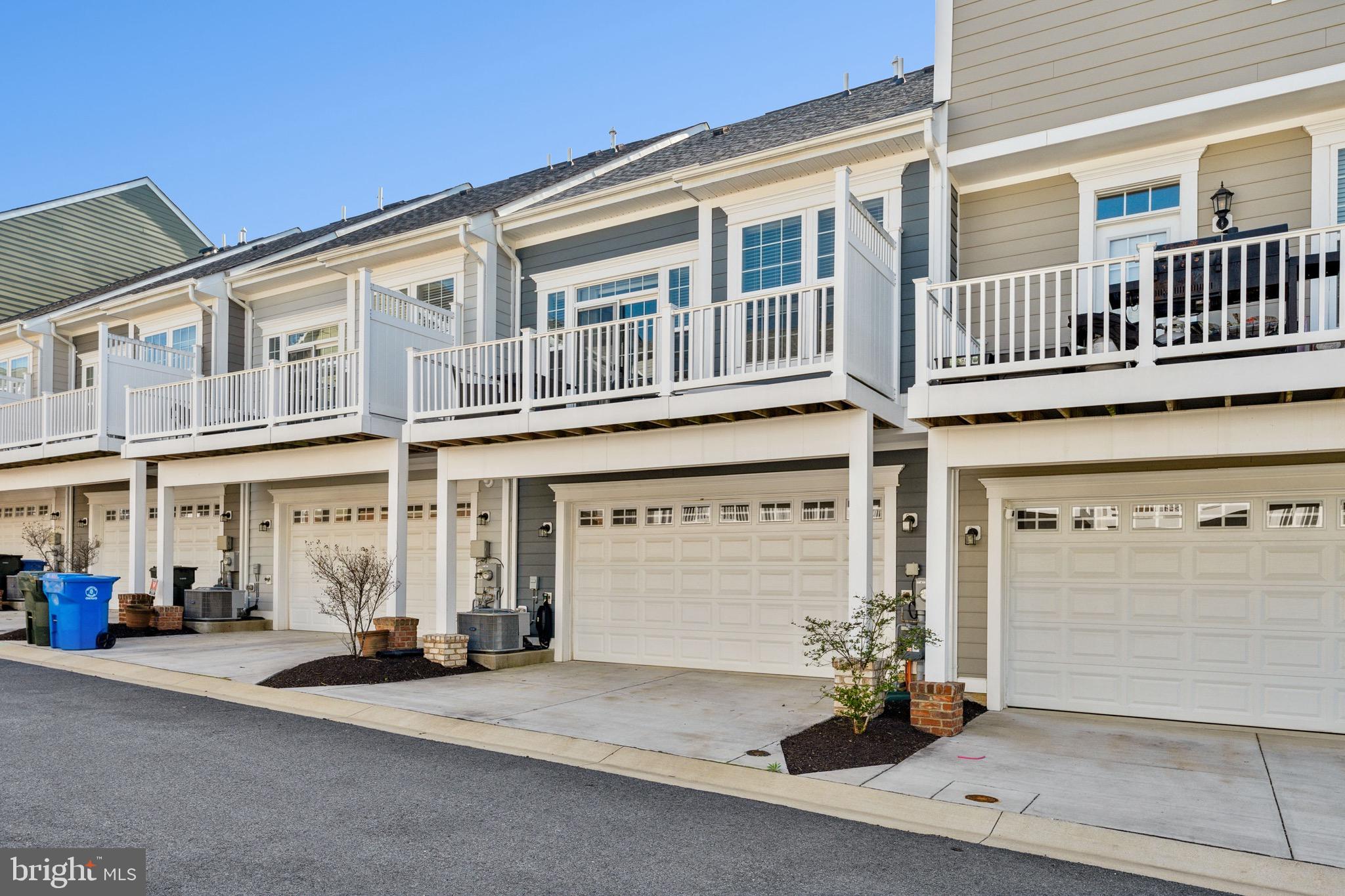 THE VILLAGES OF STEEPLECHASE - Residential Lease