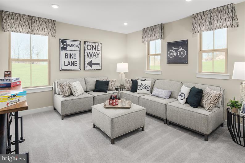 GREEN LANE MEADOWS - Residential