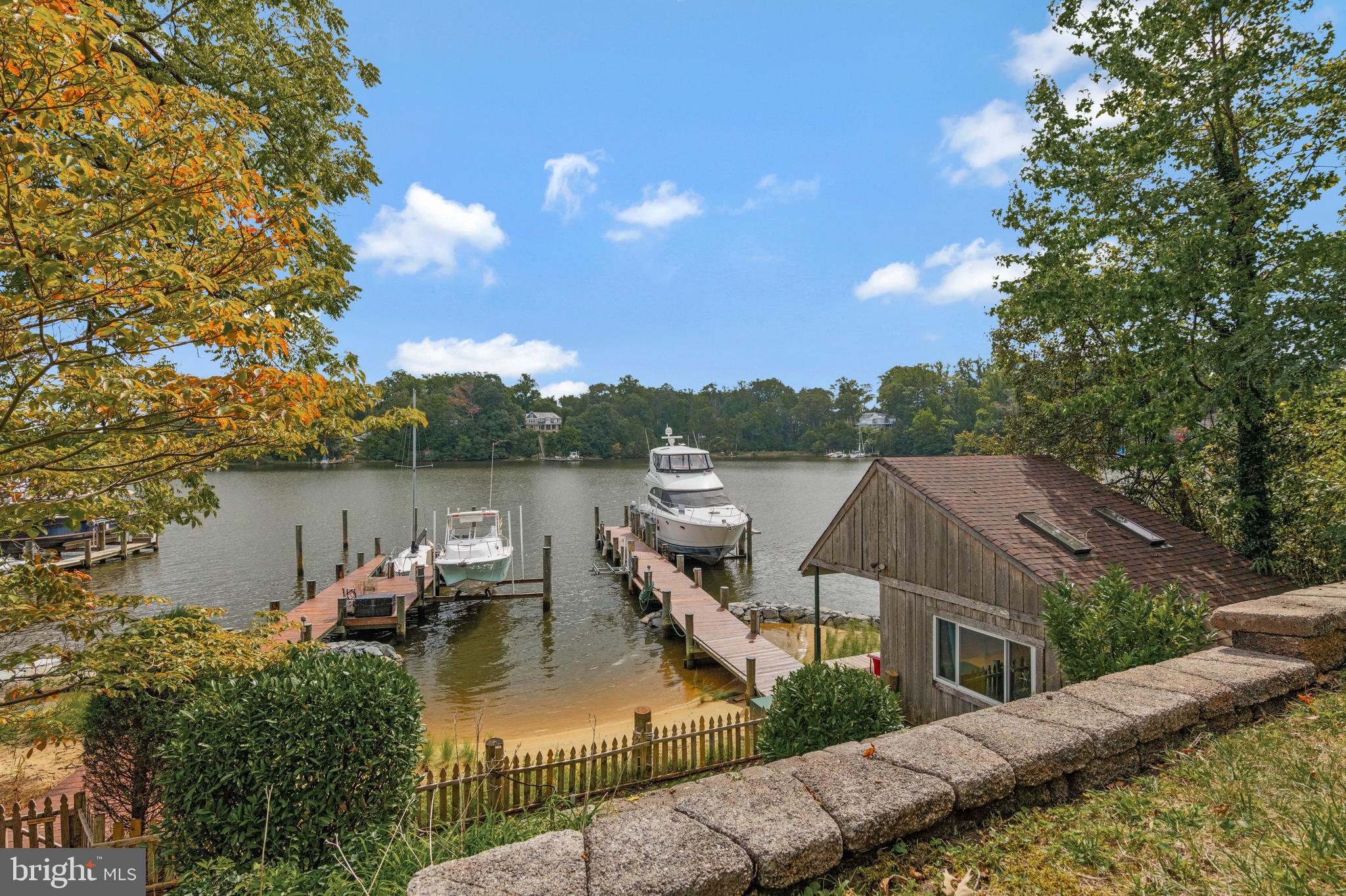 SOUTH RIVER HEIGHTS - Residential