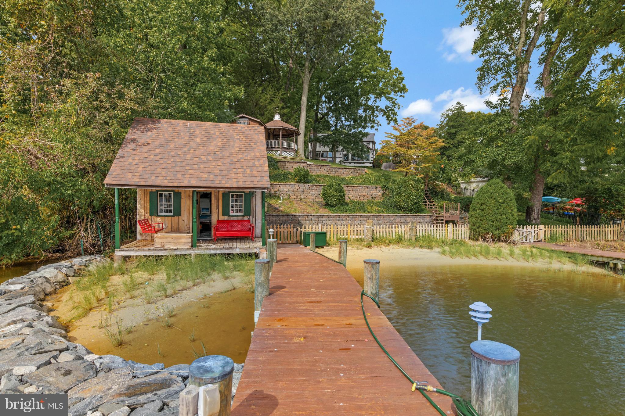 SOUTH RIVER HEIGHTS - Residential