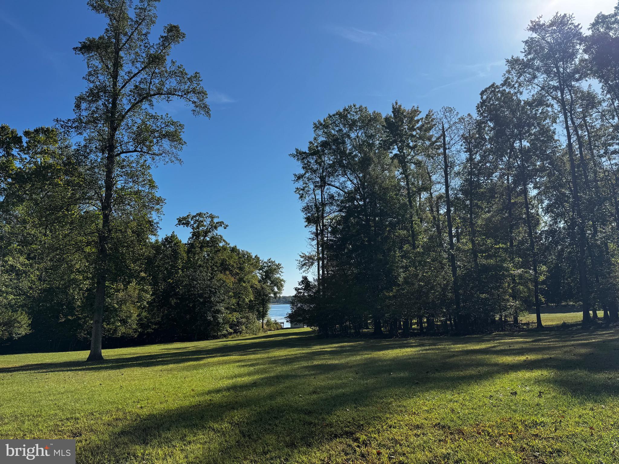 Beautiful 1.89-acre waterfront lot on Lake Anna’s private side in Foxwood Manor. This gently sloping, wooded parcel offers direct lake access, privacy, and ample space to build your dream lake home. Community boat ramp access available through Foxwood Manor. 

Seller prefers to sell together with the adjacent waterfront home at 1636 Moody Town Rd (MLS# VALA2008680), providing an excellent opportunity to expand your lakefront property or create a multi-parcel estate.

Significant price improvement-- Don't miss this opportunity!