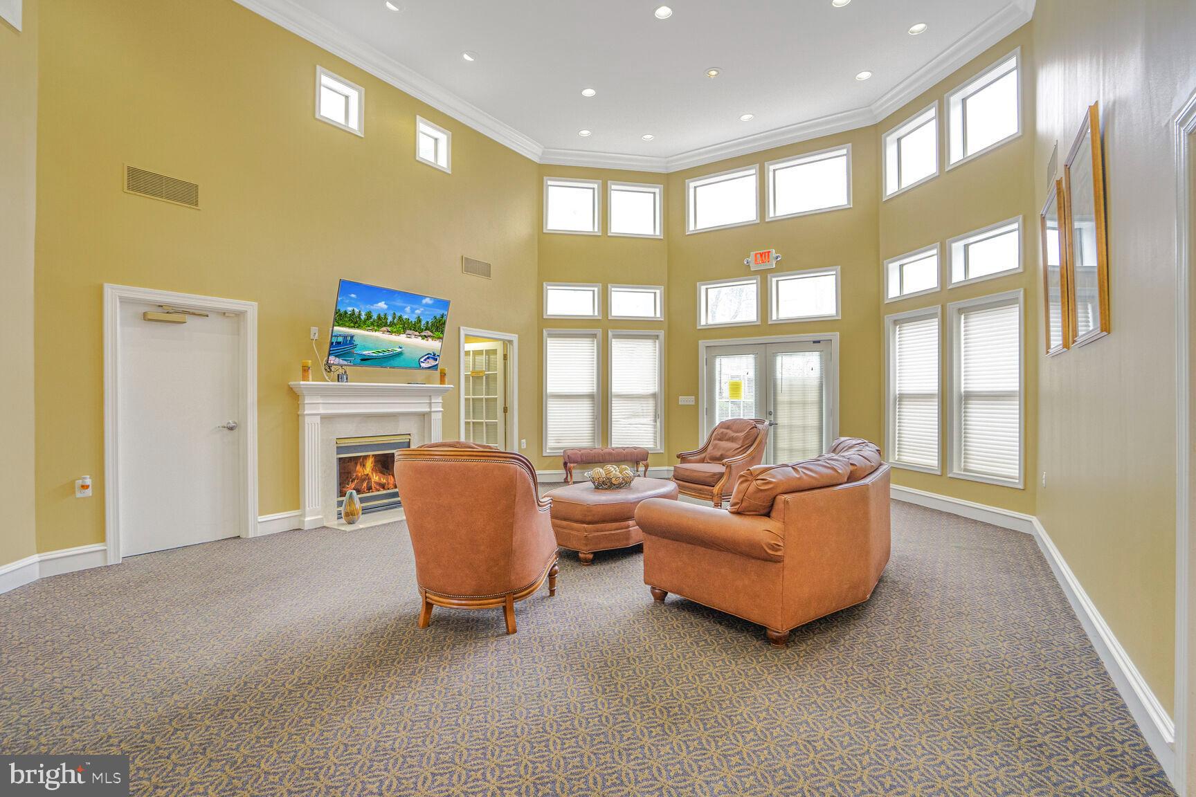 SAVOY PARK CONDOMINIUMS - Residential