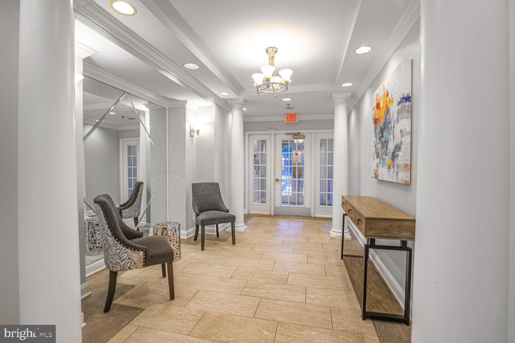 SAVOY PARK CONDOMINIUMS - Residential