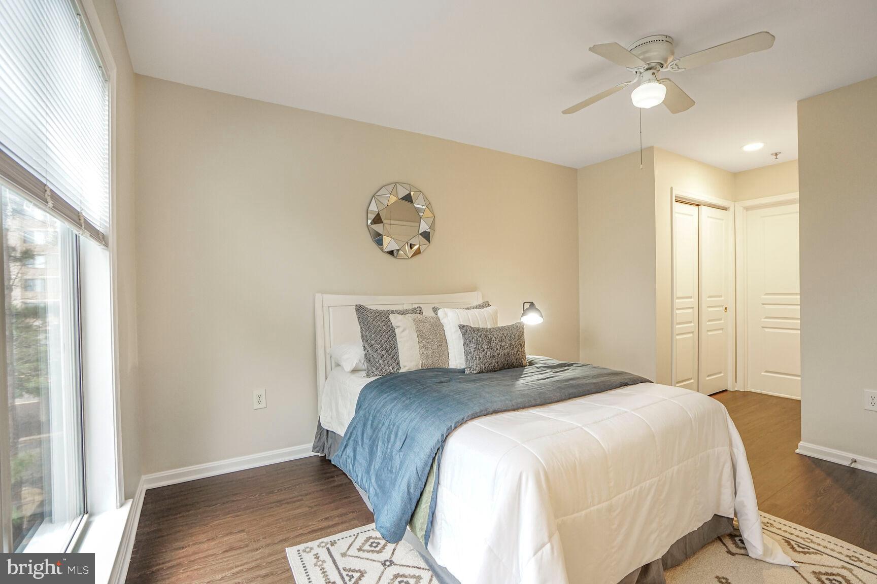 SAVOY PARK CONDOMINIUMS - Residential