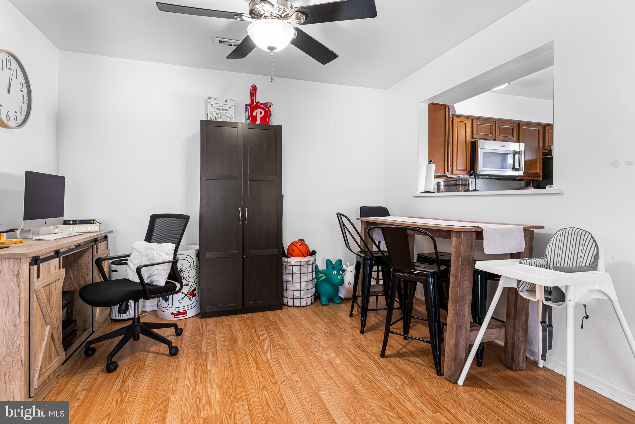CRESTWOOD CONDO - Residential